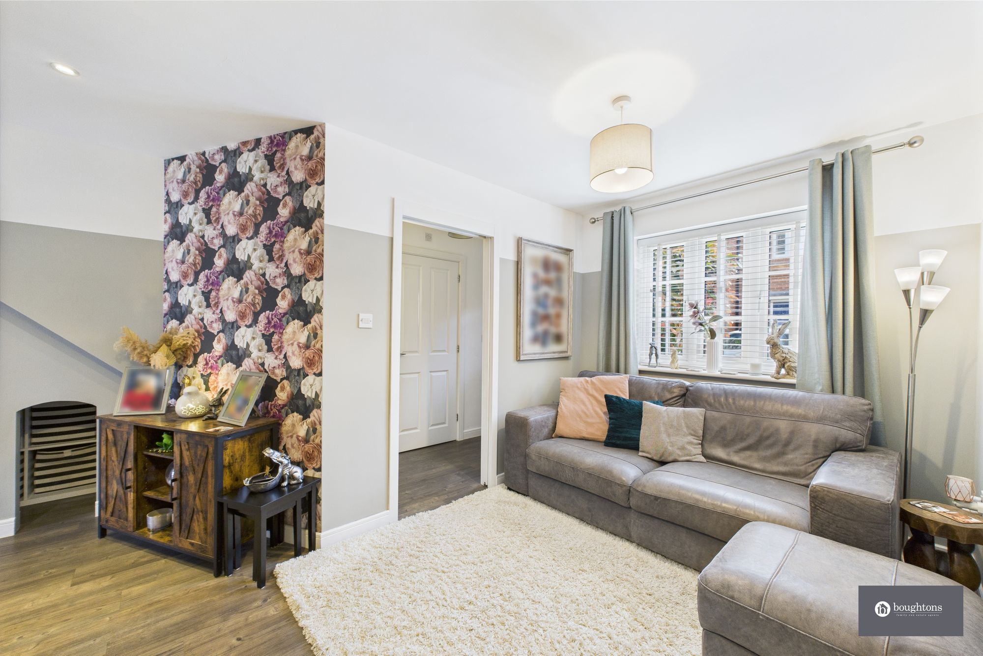 4 bed semi-detached house for sale in Foxhills Way, Brackley  - Property Image 5