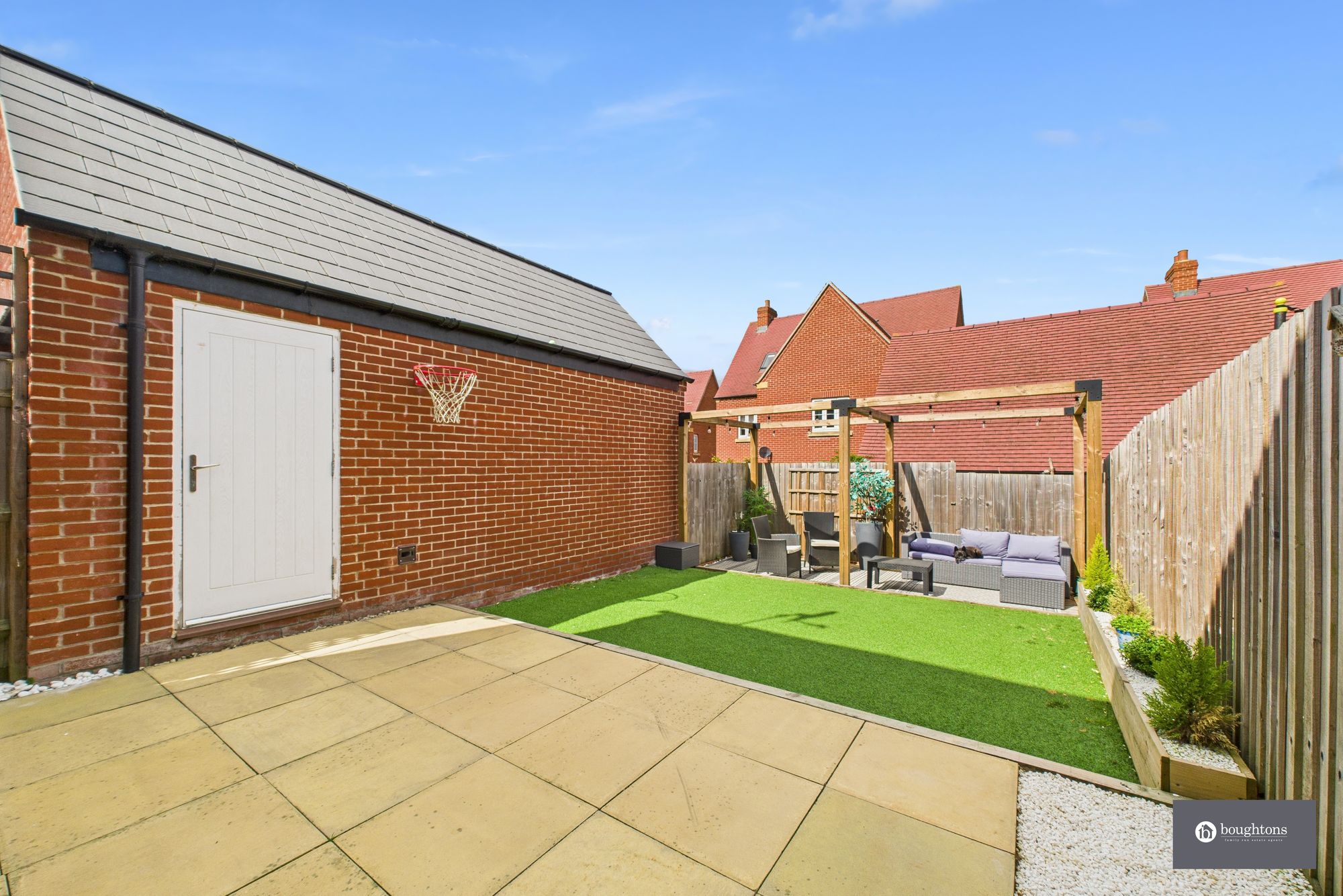 4 bed semi-detached house for sale in Foxhills Way, Brackley  - Property Image 18