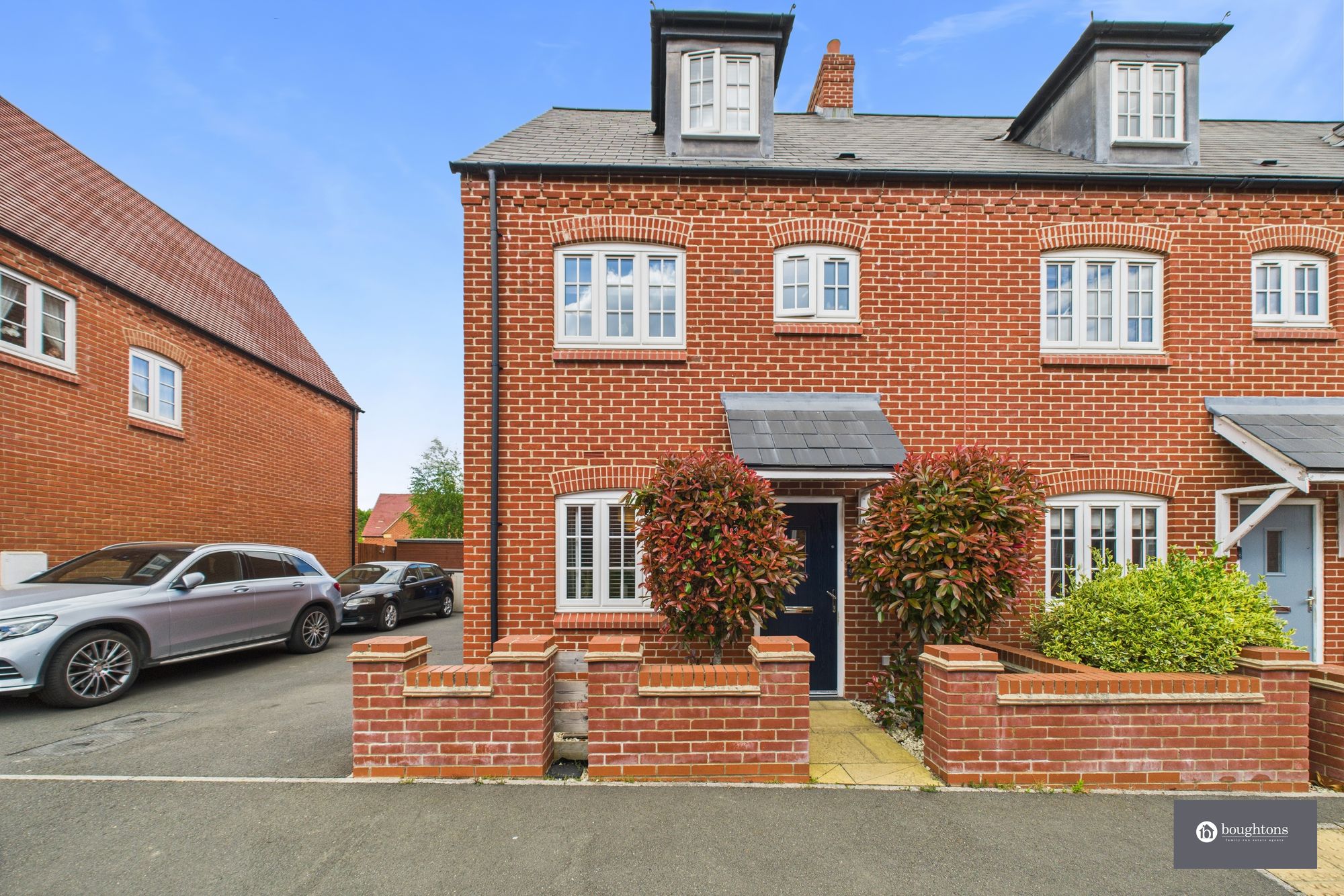 4 bed semi-detached house for sale in Foxhills Way, Brackley  - Property Image 22