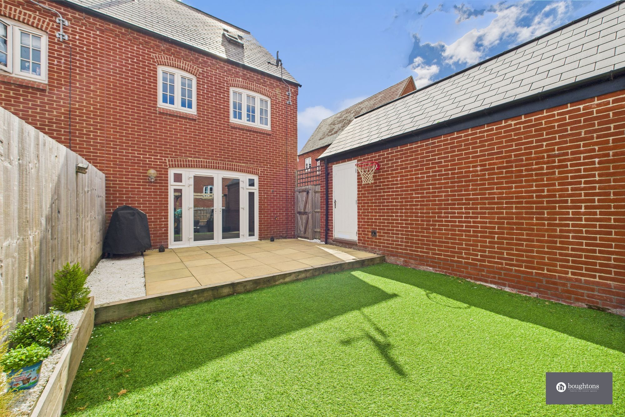4 bed semi-detached house for sale in Foxhills Way, Brackley  - Property Image 19