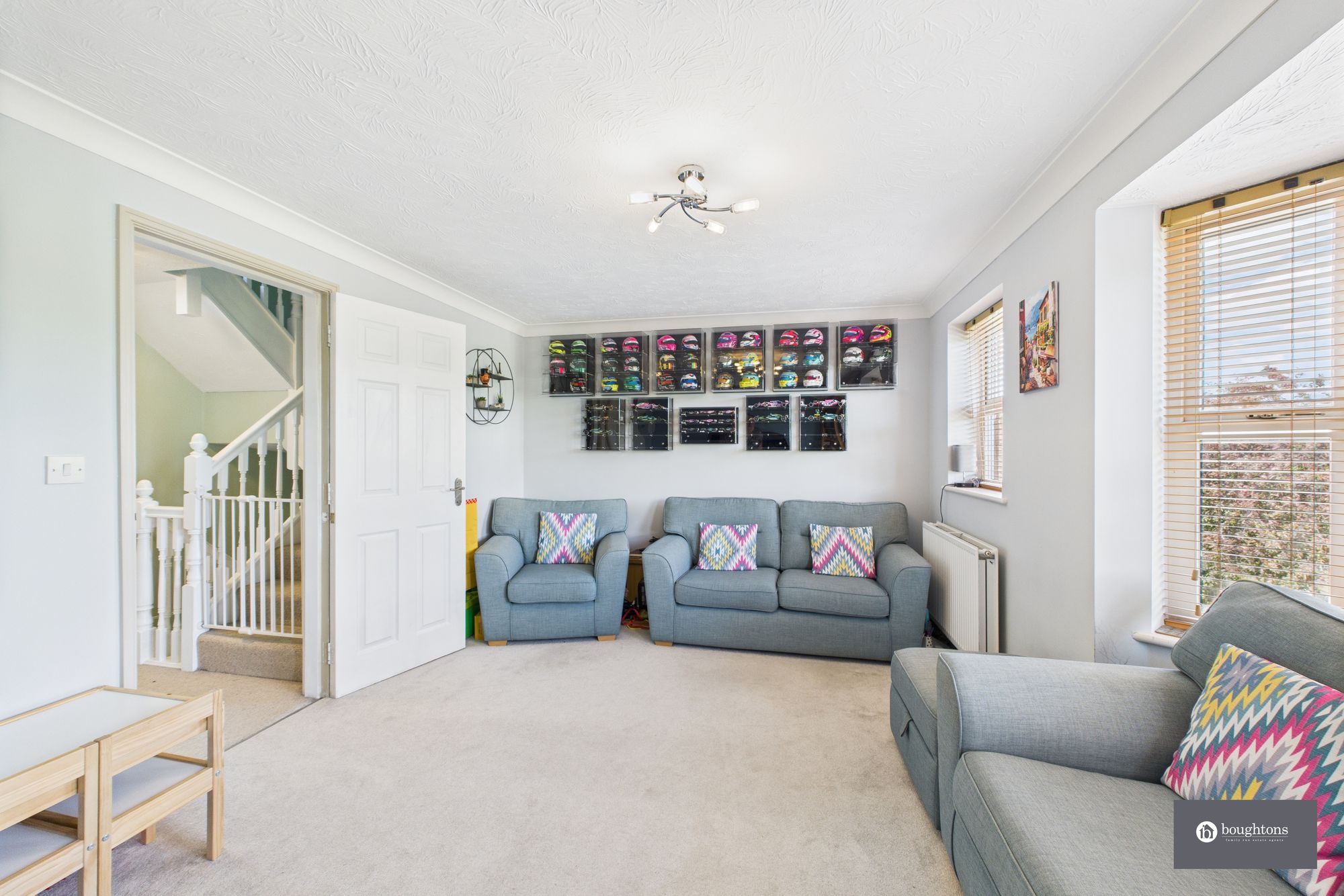 4 bed terraced house for sale in Humphries Drive, Brackley  - Property Image 3