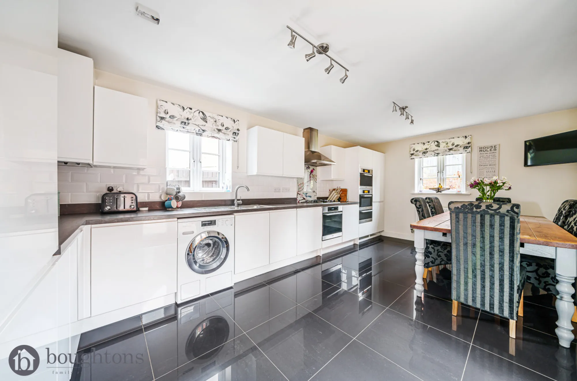 4 bed detached house for sale in Wolseley Close, Brackley  - Property Image 10