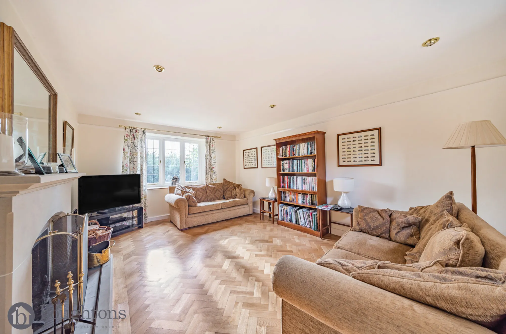 3 bed detached house for sale in Pebble Lane, Brackley  - Property Image 4