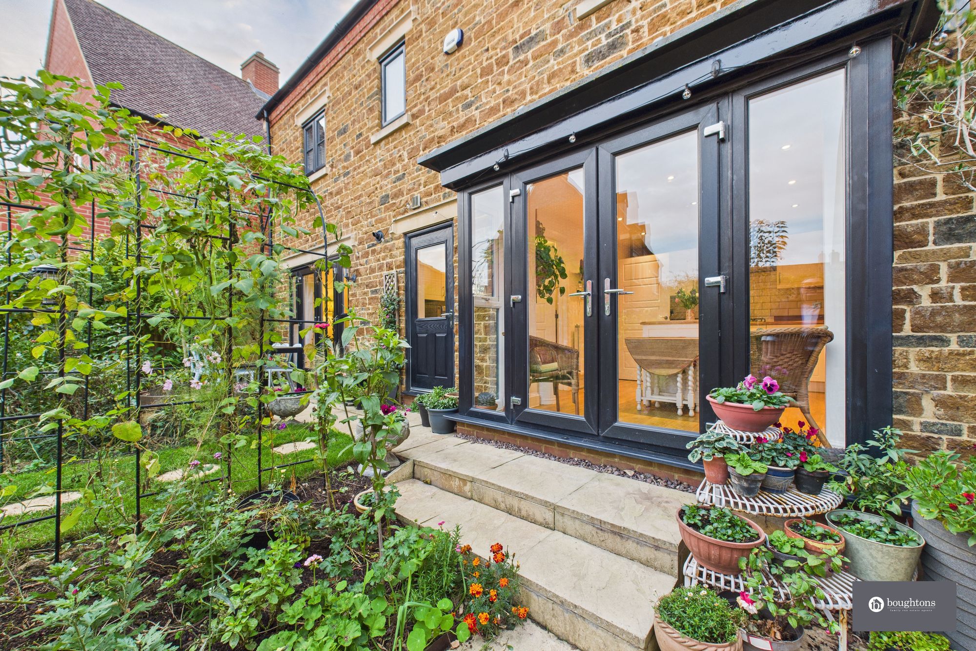 5 bed detached house for sale in Juno Crescent, Brackley  - Property Image 34