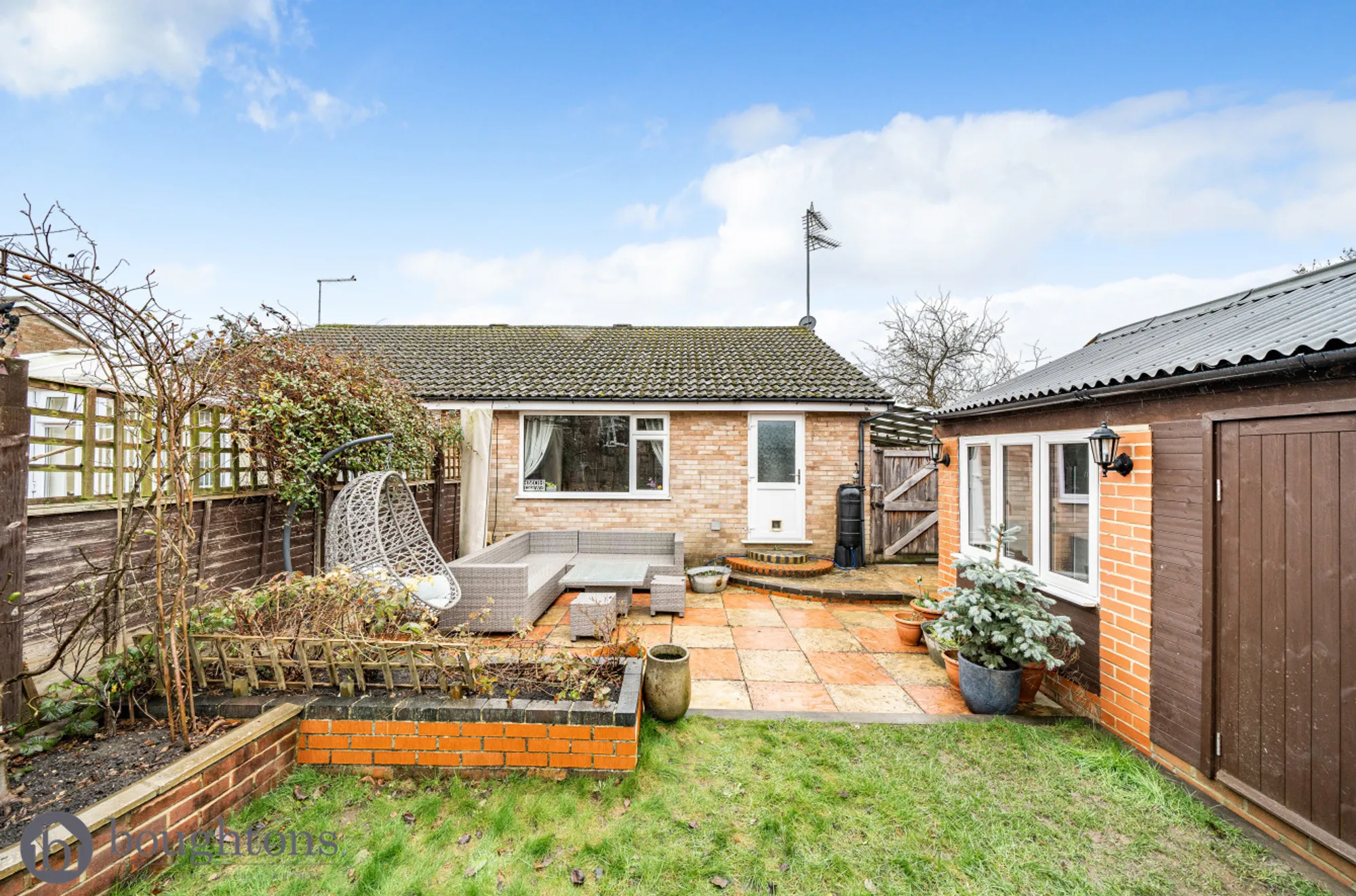 2 bed semi-detached bungalow for sale in Blenheim Croft, Brackley  - Property Image 14