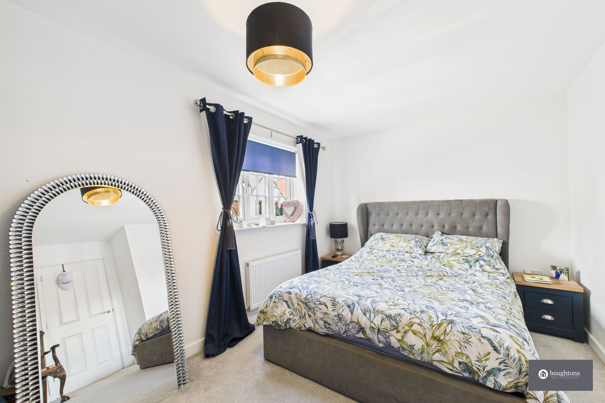 3 bed end of terrace house for sale in Field View, Brackley, NN13 11