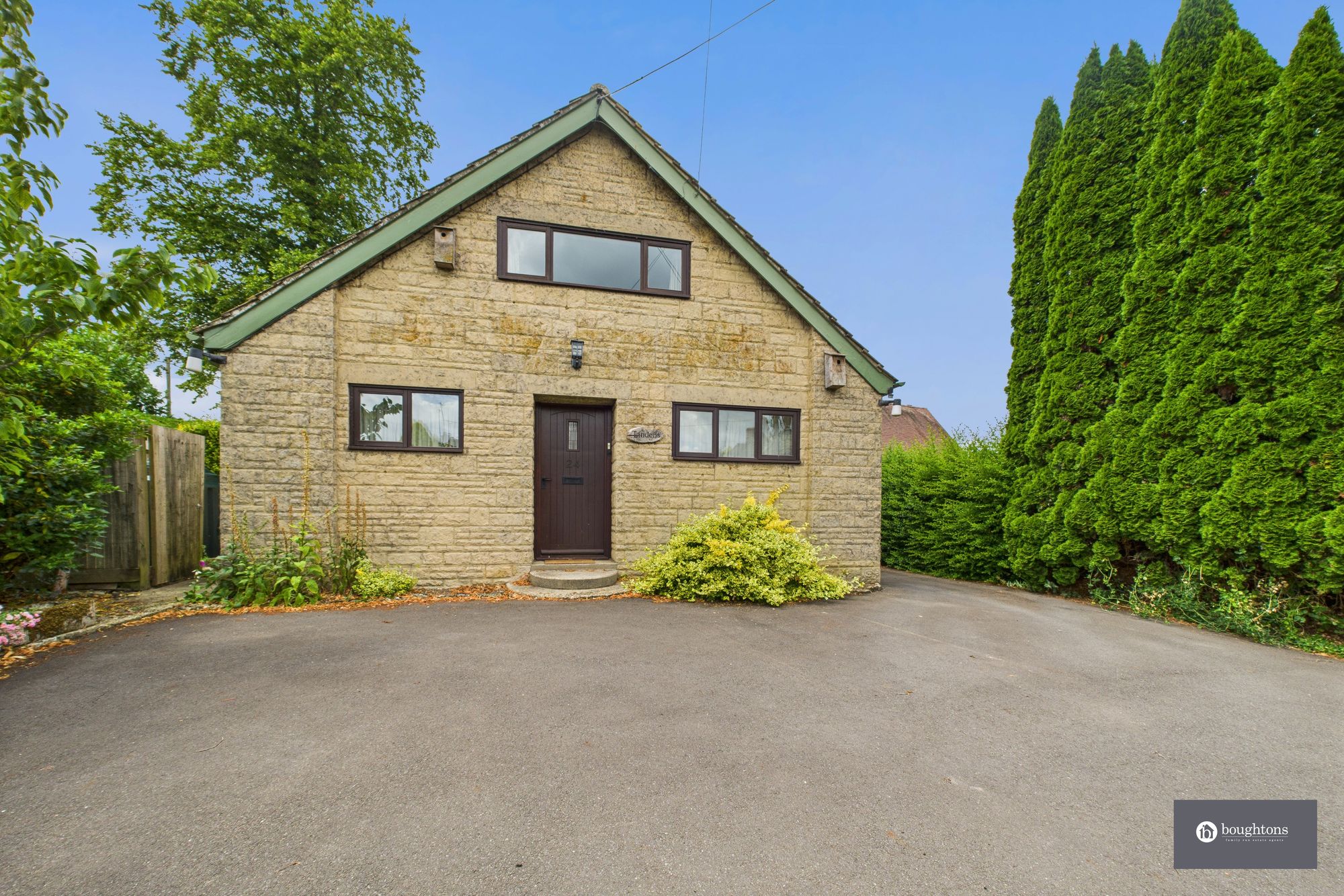 2 bed detached bungalow for sale in Church Street, Brackley 22