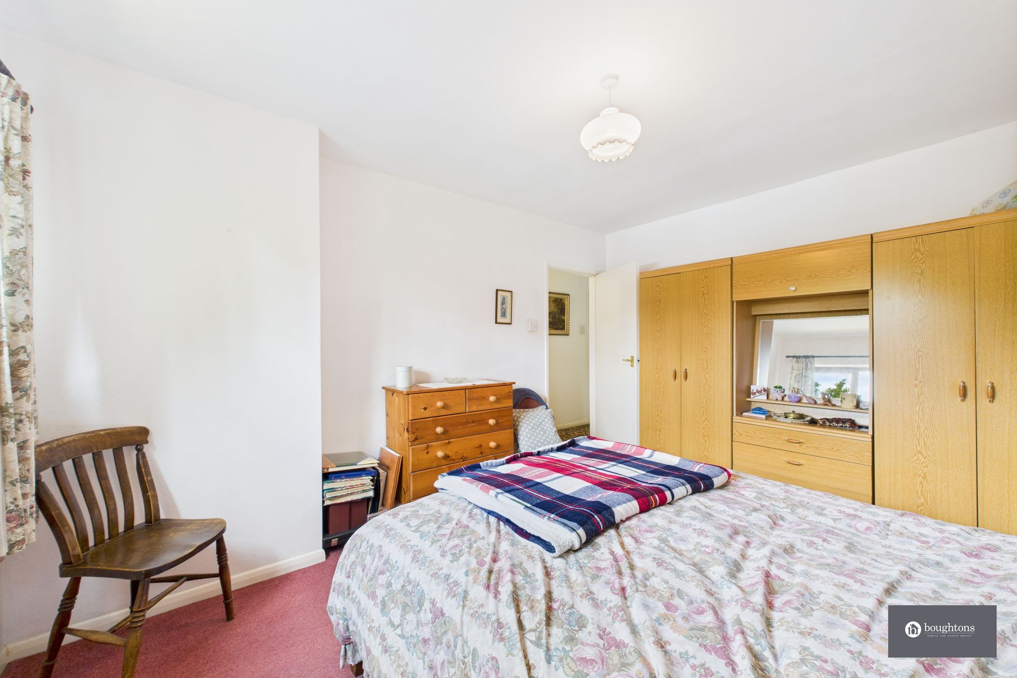 2 bed detached bungalow for sale in Church Street, Brackley 9