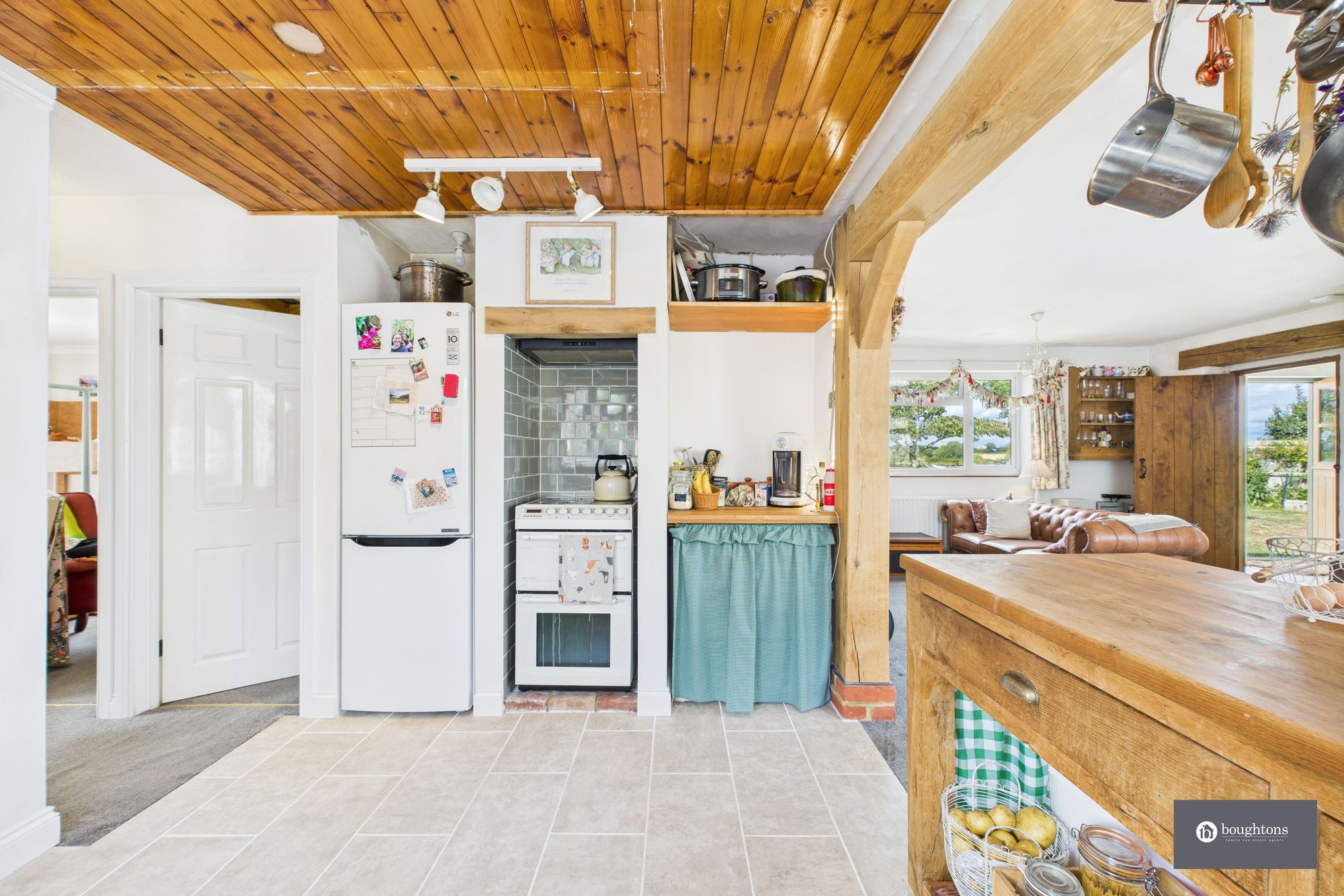3 bed detached bungalow for sale in Crowfield, Brackley  - Property Image 4