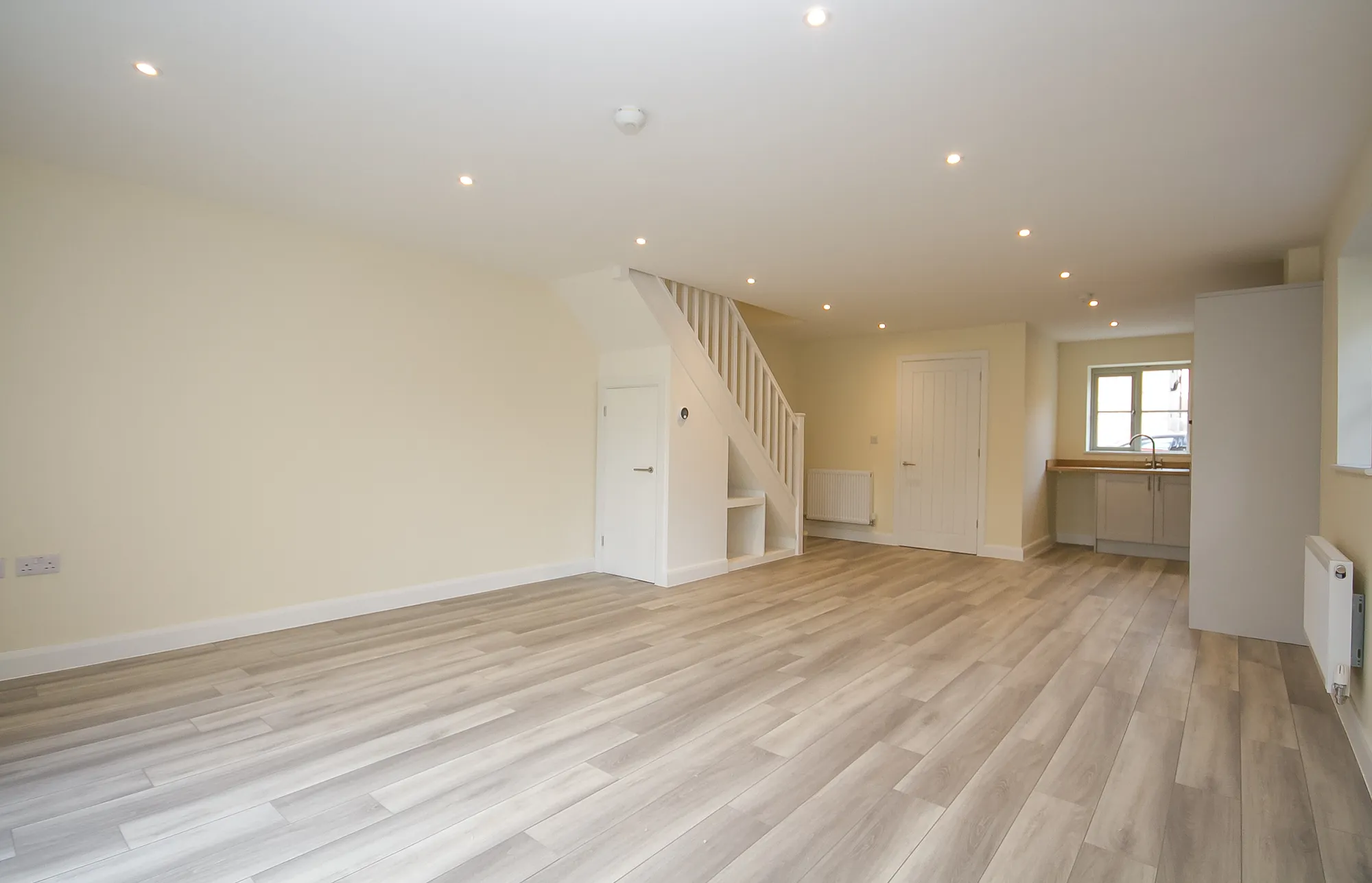 3 bed house for sale in Manor Mews, Brackley  - Property Image 3