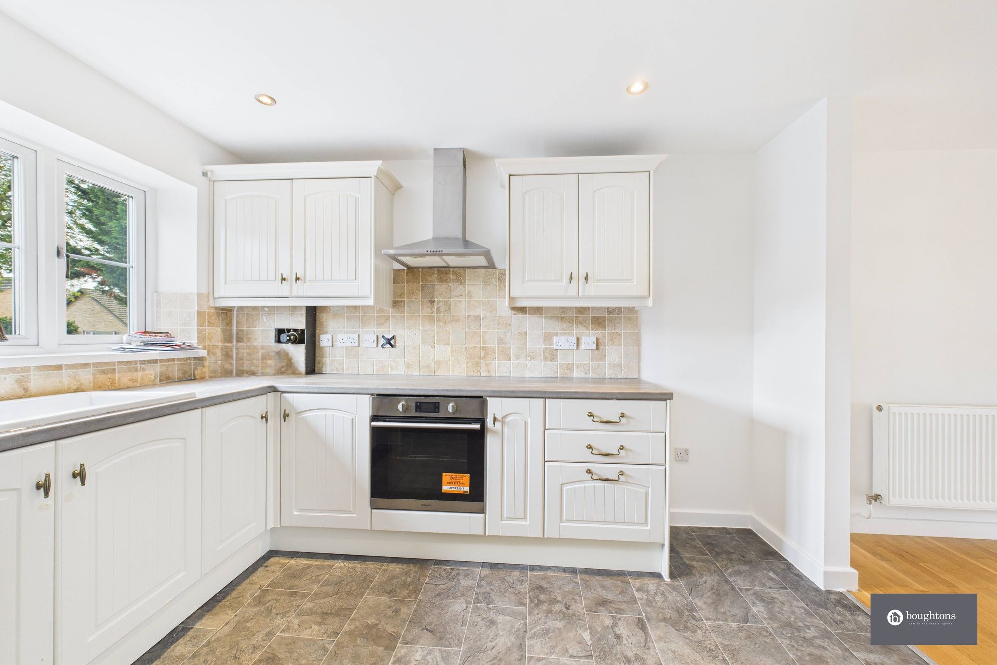 2 bed terraced house for sale in Fox Lane, Brackley 4