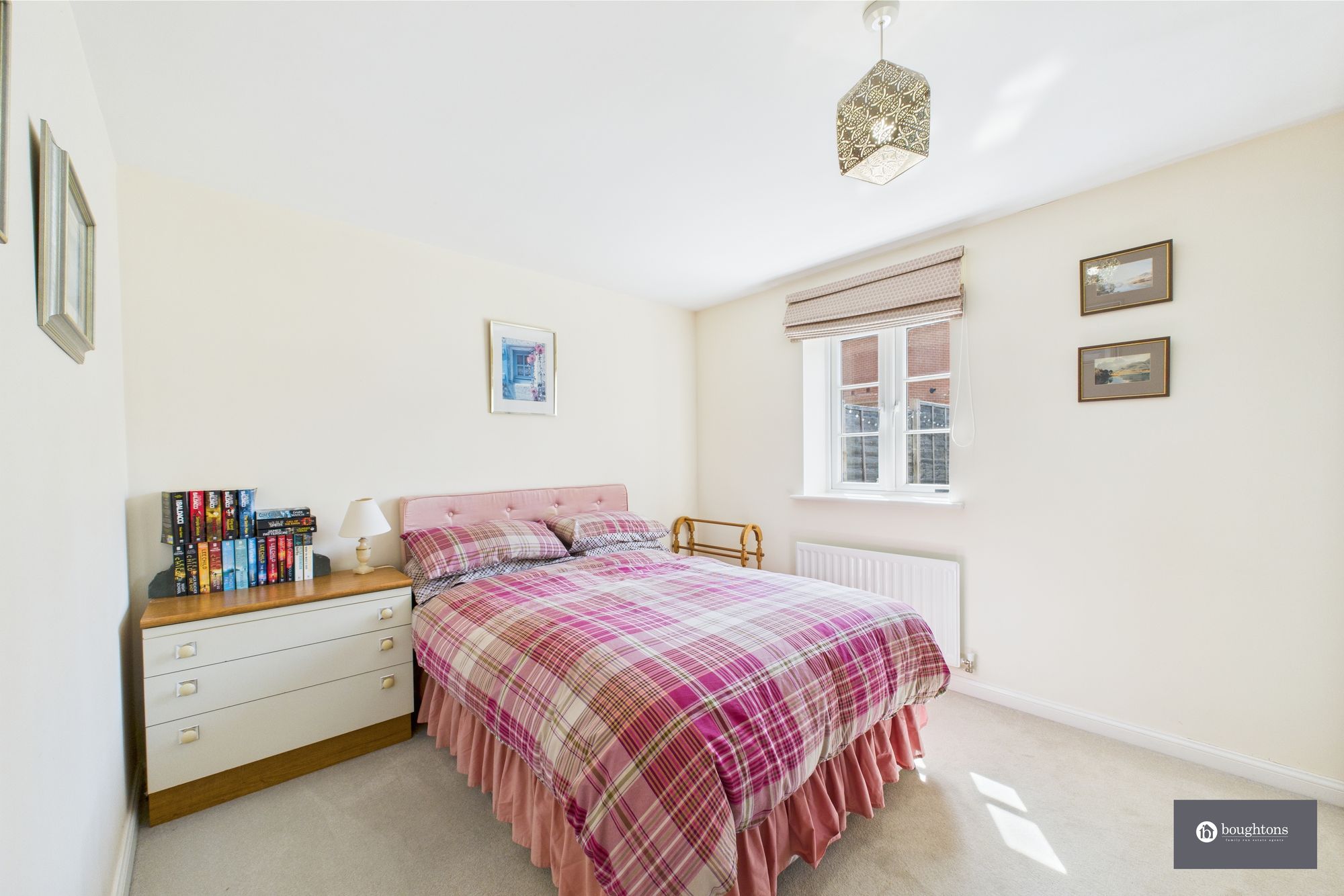 2 bed semi-detached bungalow for sale in Catch Yard Road, Towcester  - Property Image 8
