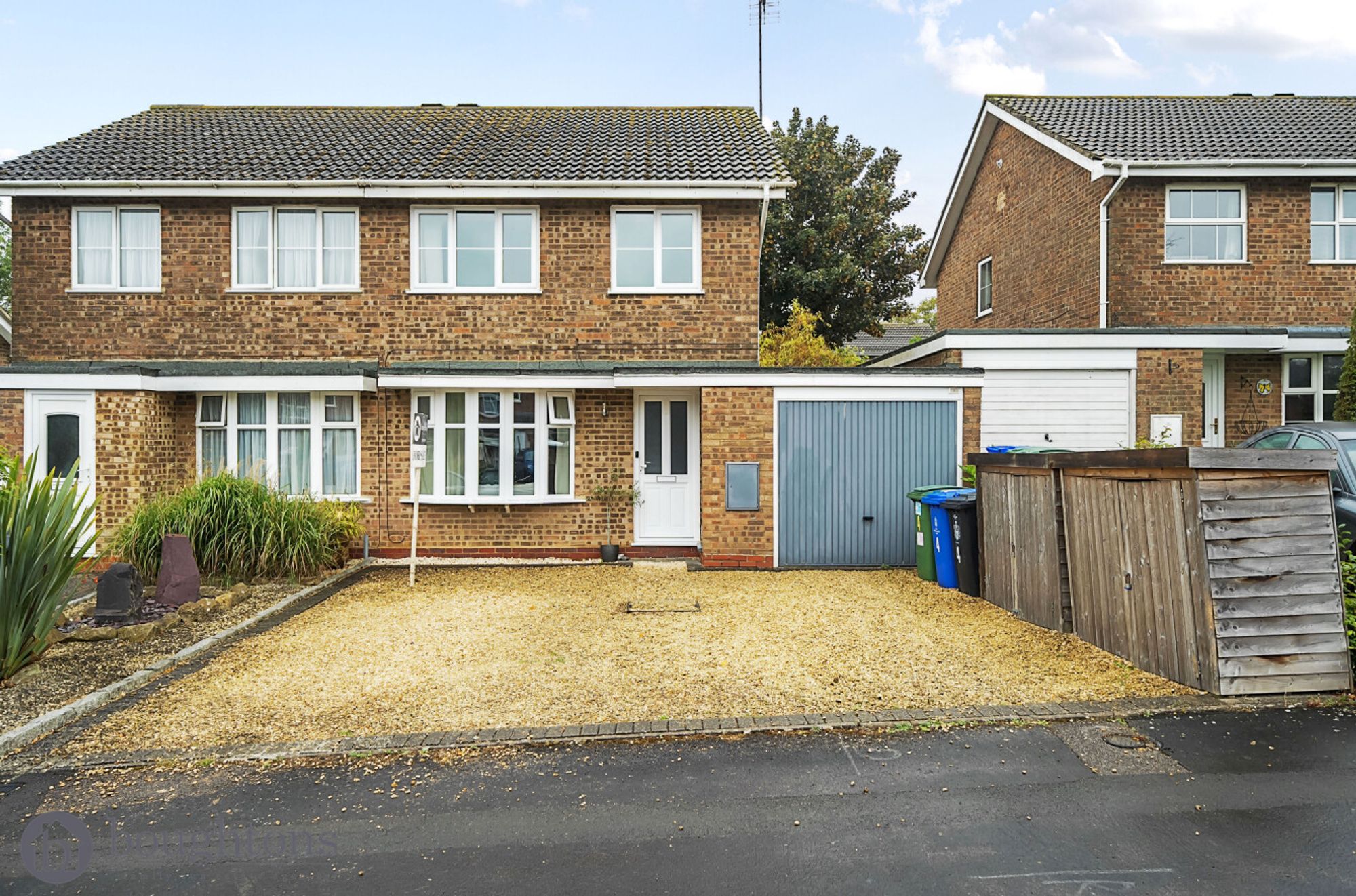 3 bed semi-detached house for sale in Soudan Avenue, Brackley  - Property Image 1