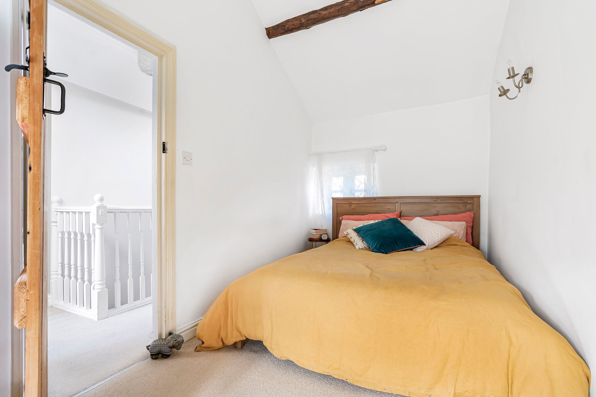 3 bed terraced house for sale in Chapel Row, Bicester 23