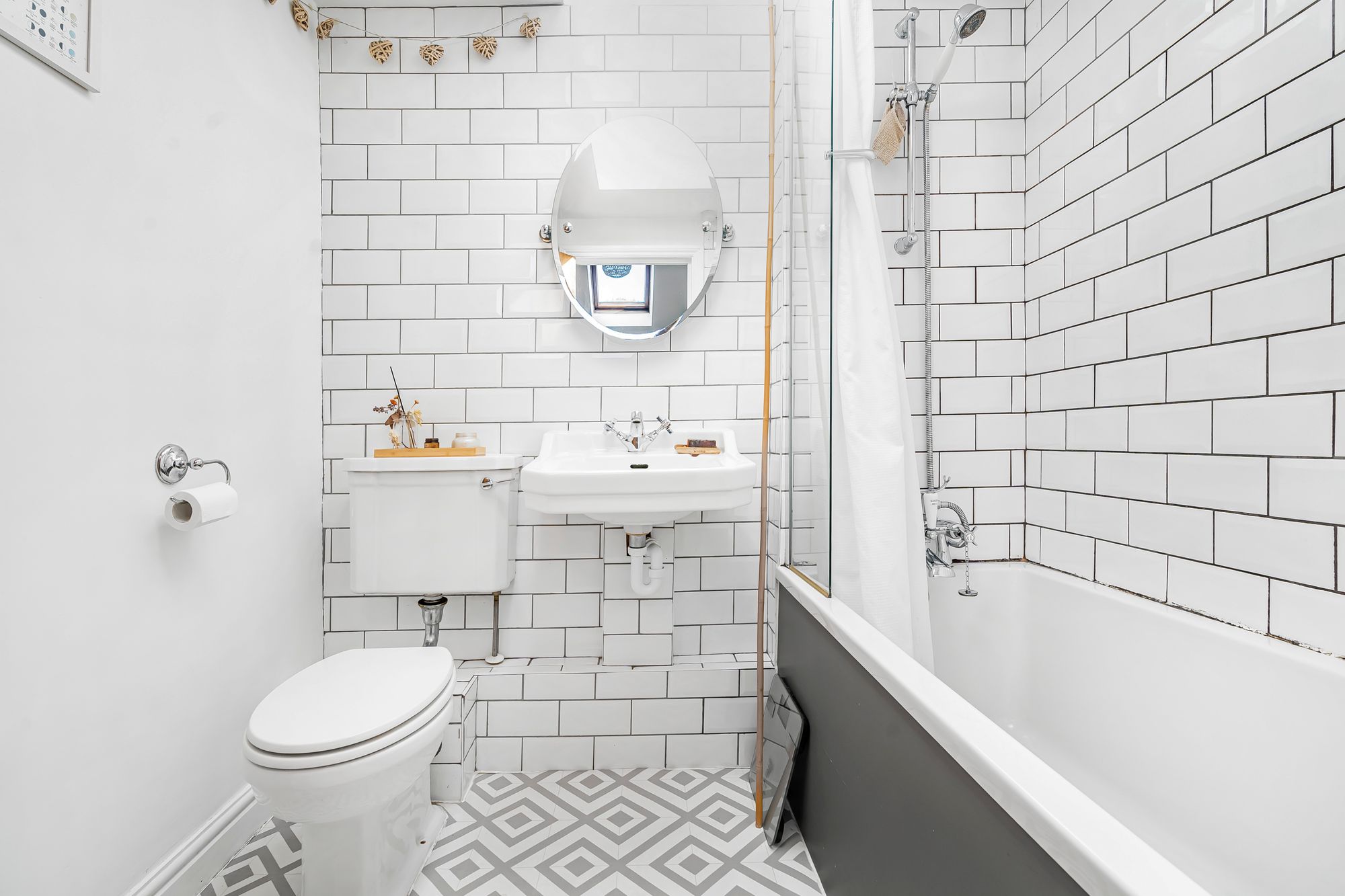 3 bed terraced house for sale in Chapel Row, Bicester 29