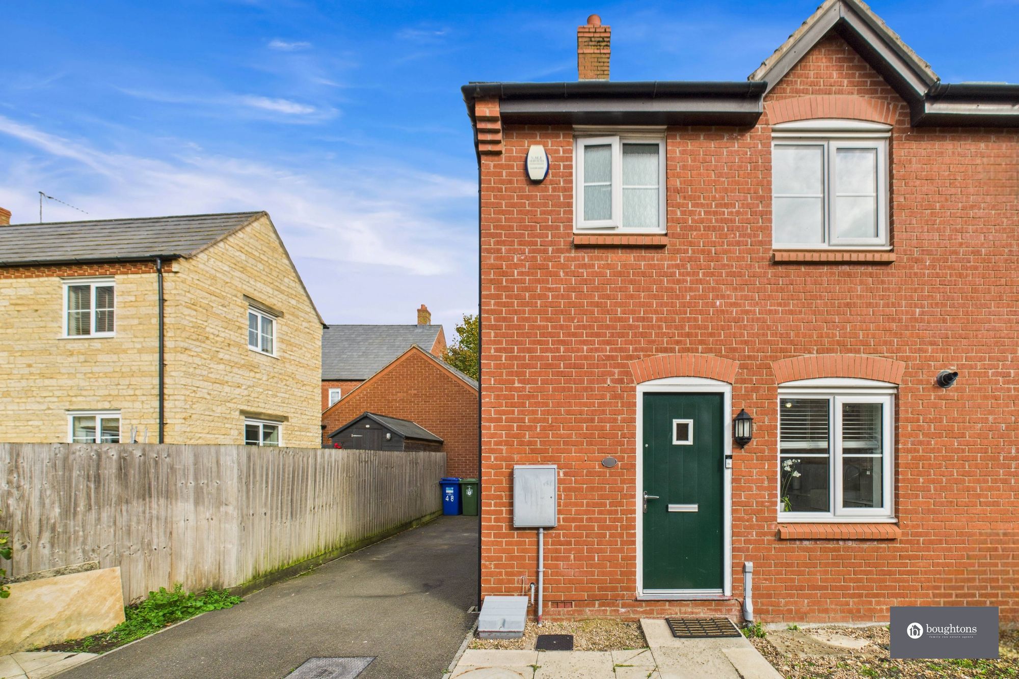 3 bed terraced house for sale in Lime Kiln Close, Towcester, NN12