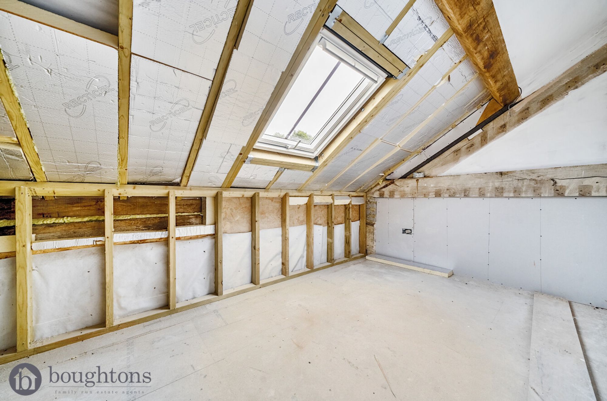 3 bed barn for sale in Church Lane, Brackley 2