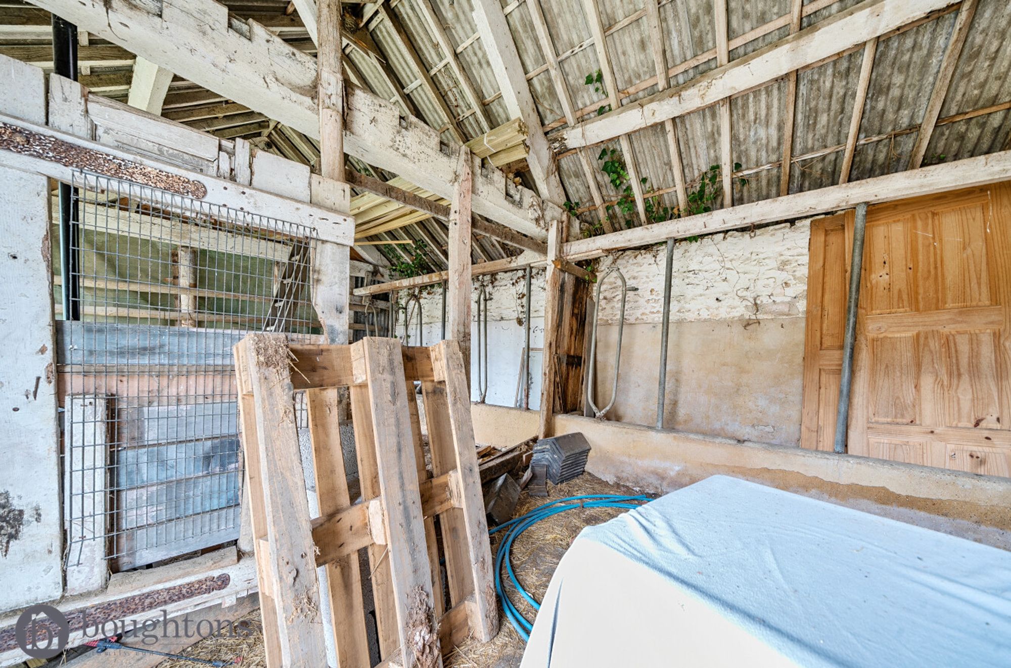 3 bed barn for sale in Church Lane, Brackley 11