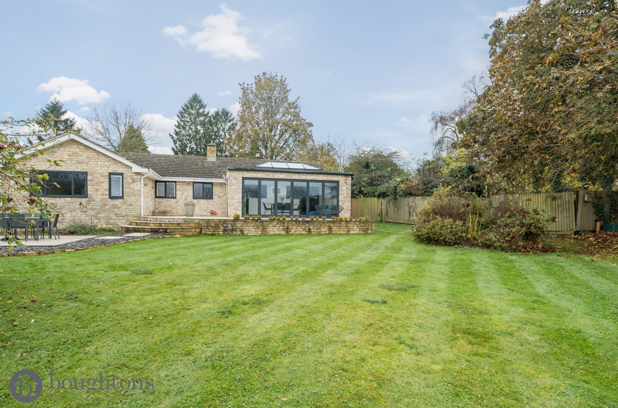 4 bed detached bungalow for sale in Manor Road, Banbury  - Property Image 28