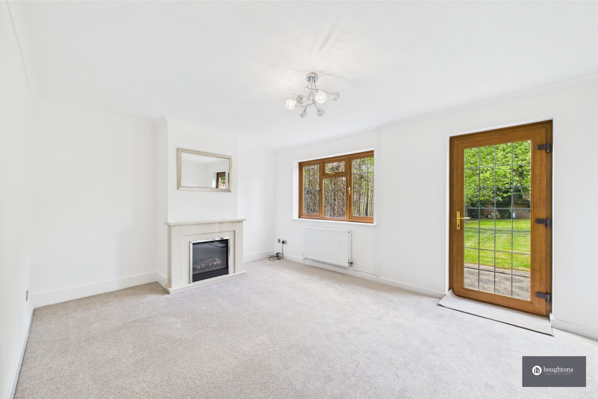 3 bed semi-detached house for sale in Brackley Road, Brackley  - Property Image 3