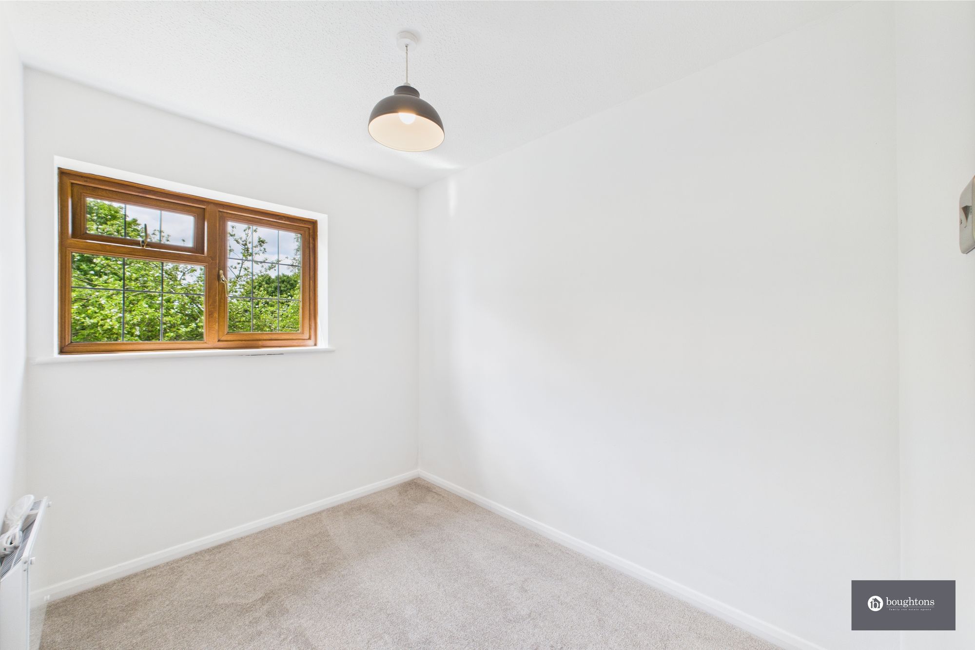 3 bed semi-detached house for sale in Brackley Road, Brackley  - Property Image 12