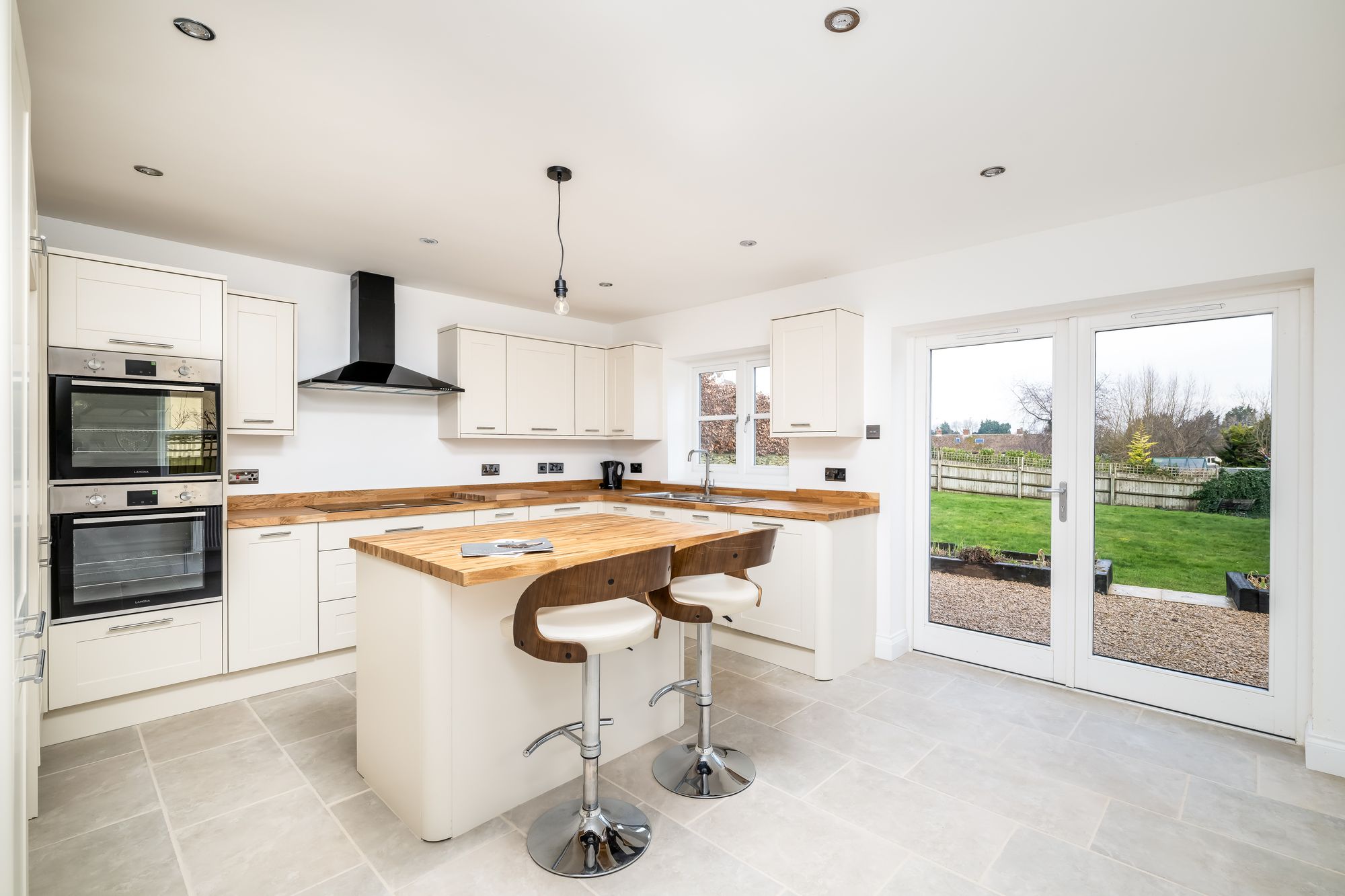 5 bed detached house for sale in Church Road, Brackley  - Property Image 4