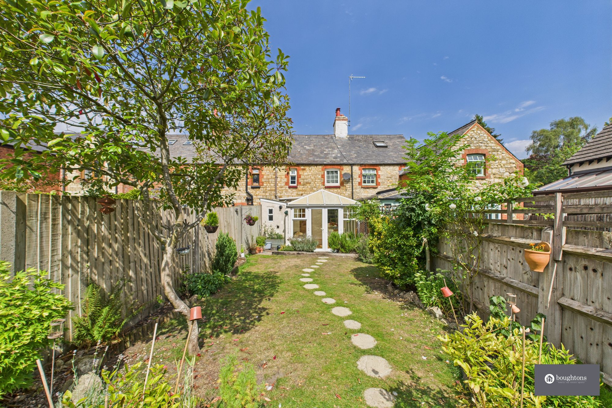 2 bed terraced cottage for sale in Main Street, Buckingham  - Property Image 5