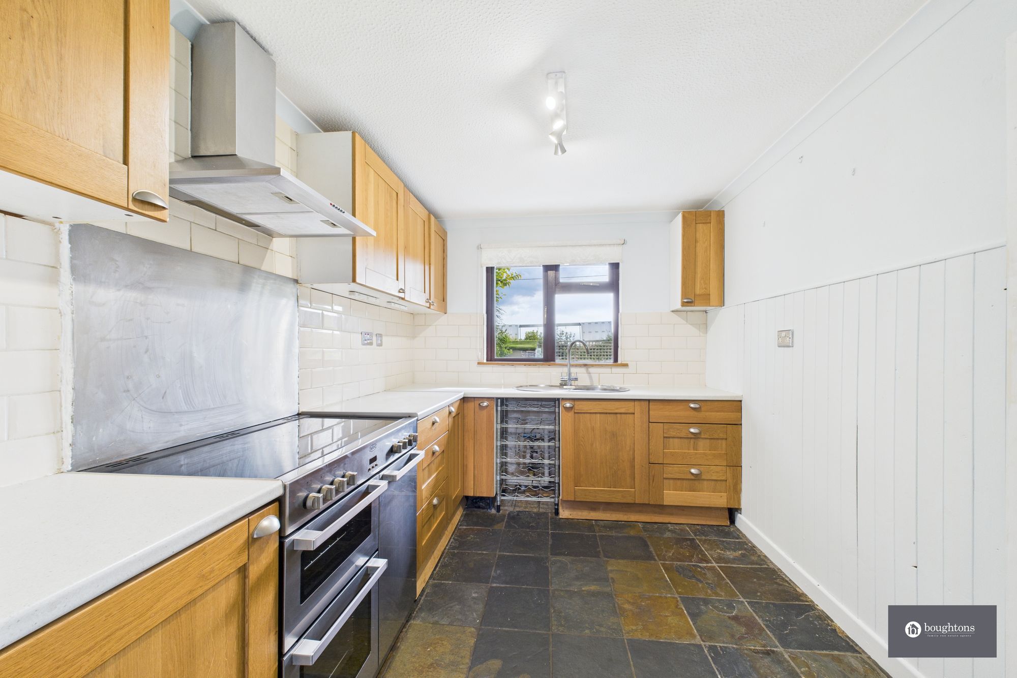 4 bed semi-detached house for sale in Brackley Road, Brackley 7