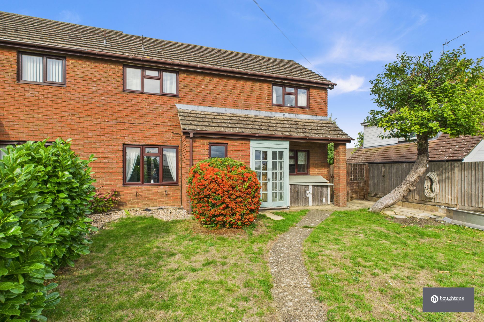 4 bed semi-detached house for sale in Brackley Road, Brackley 24