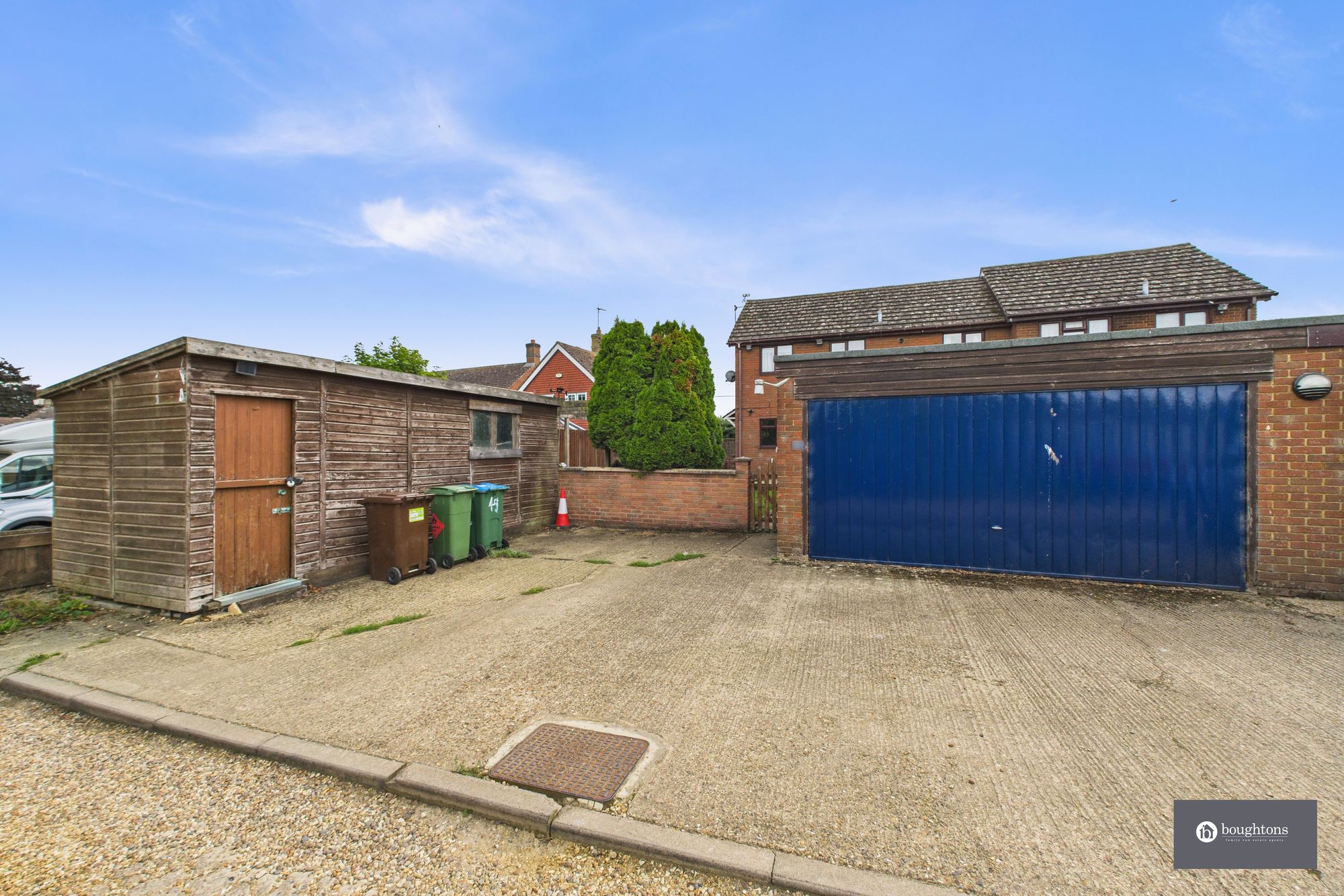 4 bed semi-detached house for sale in Brackley Road, Brackley 25