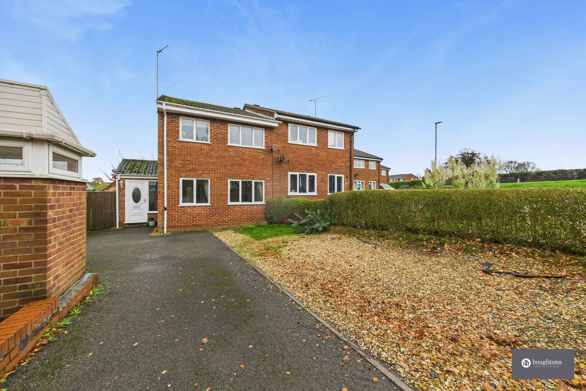 3 bed semi-detached house for sale in Lancaster Drive, Brackley, NN13