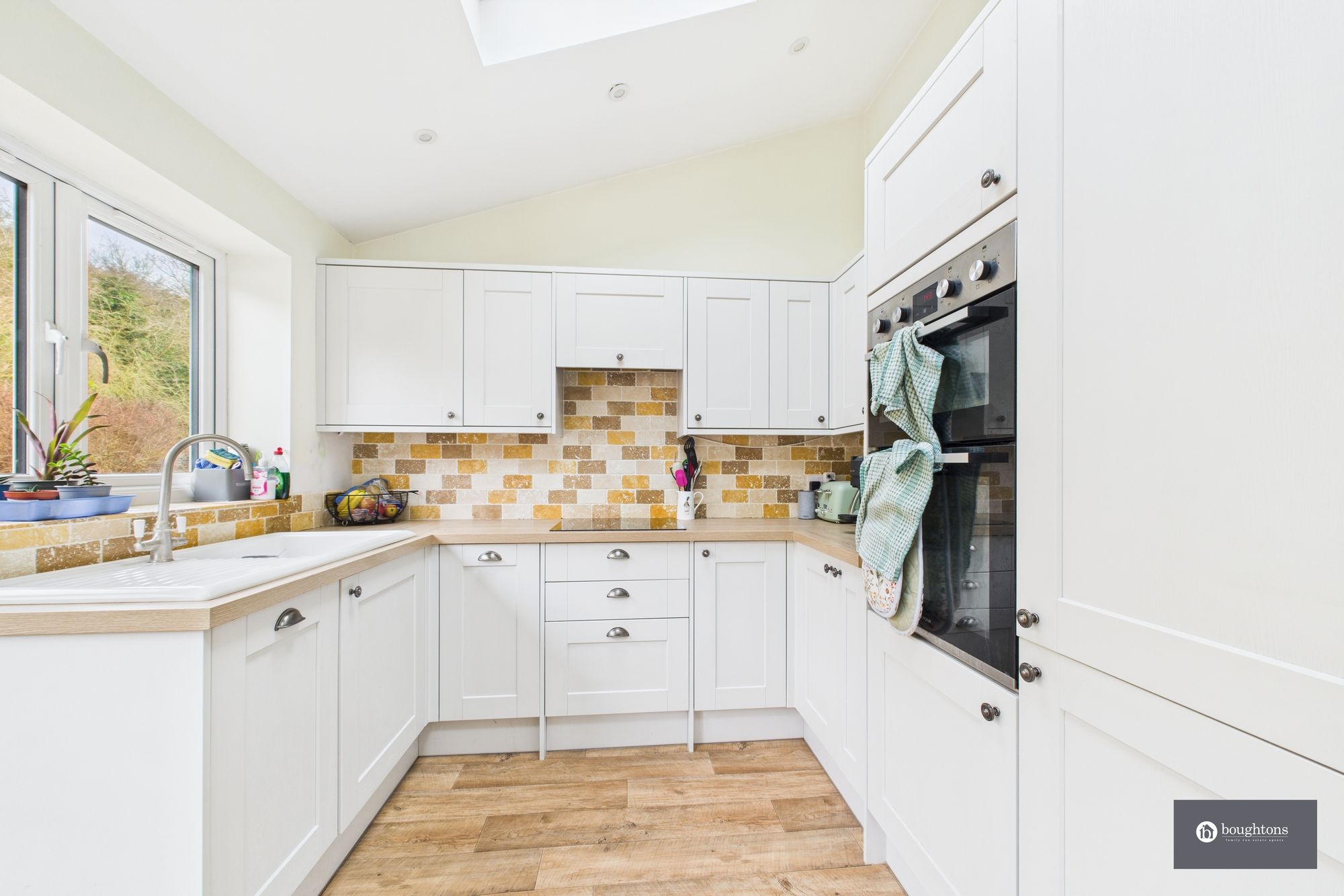 3 bed semi-detached house for sale in Glebe Drive, Brackley  - Property Image 8