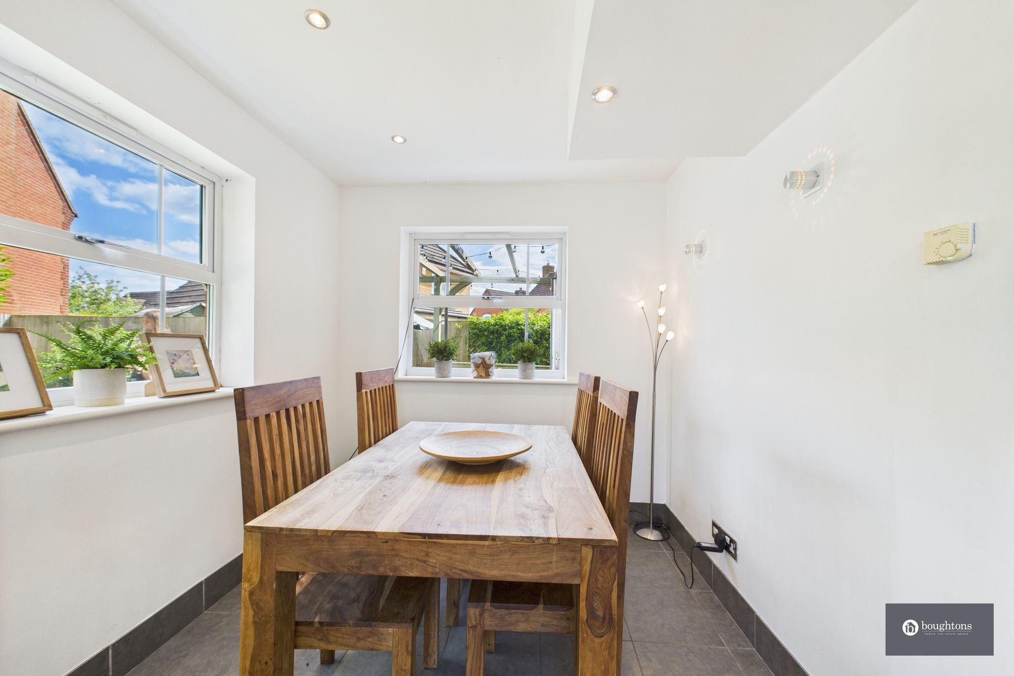 4 bed detached house for sale in Nightingale Close, Brackley  - Property Image 8