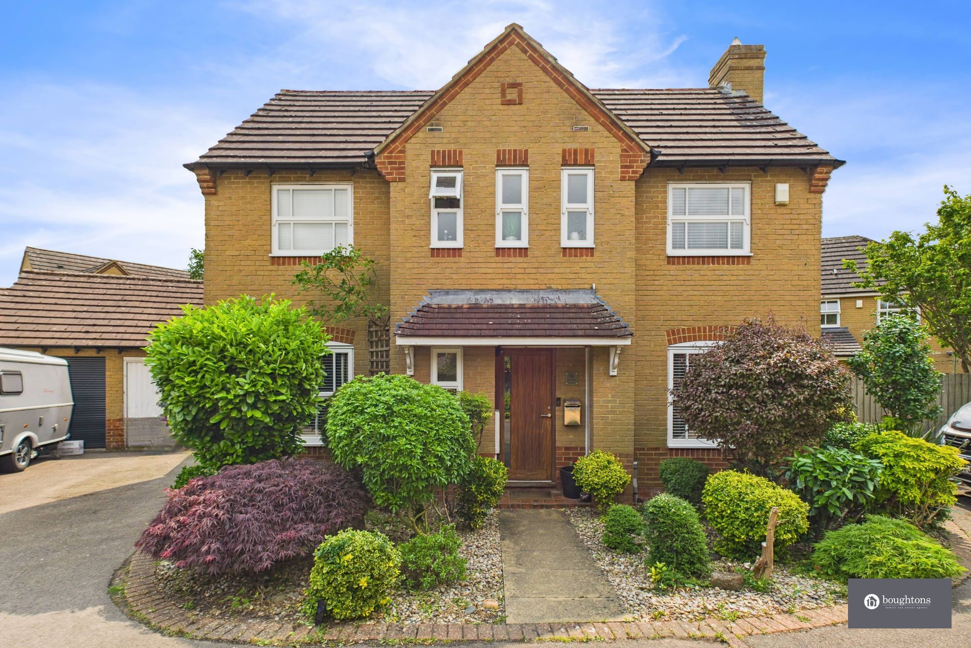4 bed detached house for sale in Nightingale Close, Brackley, NN13