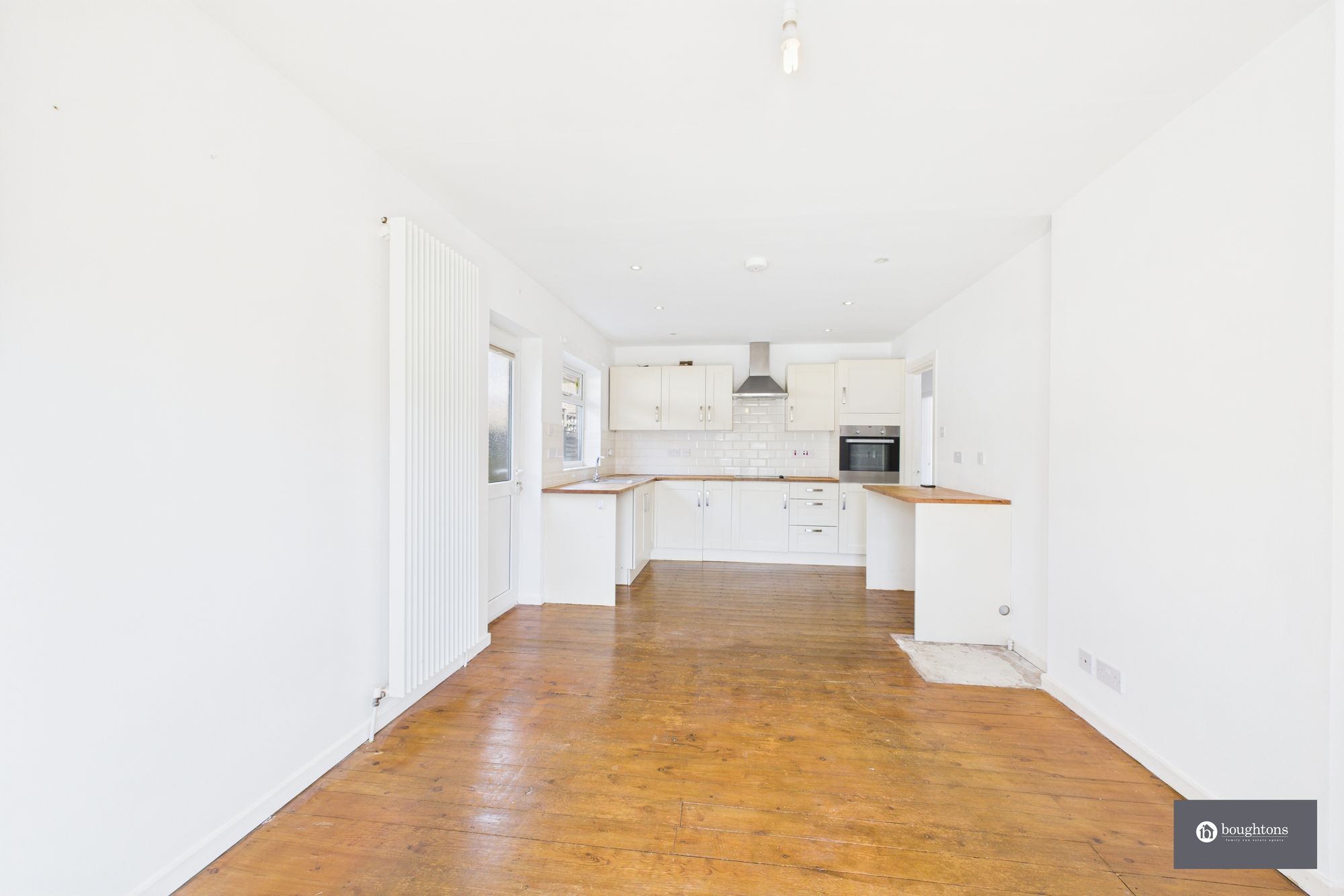 3 bed detached bungalow for sale in Portway Crescent, Brackley  - Property Image 3