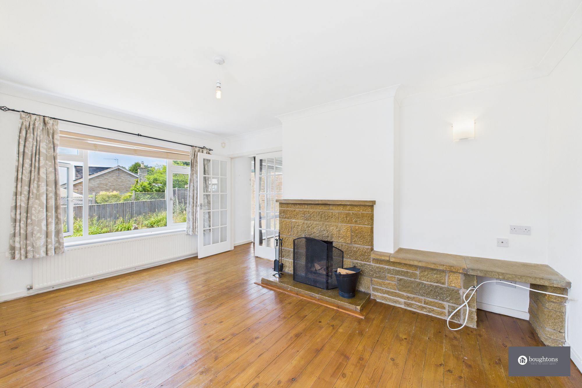 3 bed detached bungalow for sale in Portway Crescent, Brackley 1