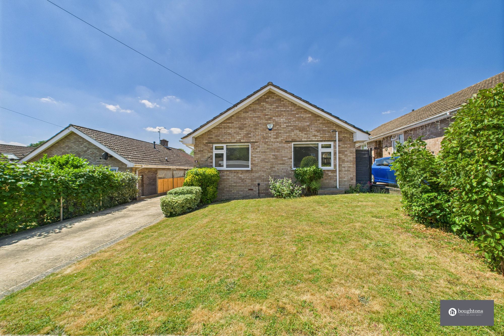 3 bed detached bungalow for sale in Portway Crescent, Brackley 9