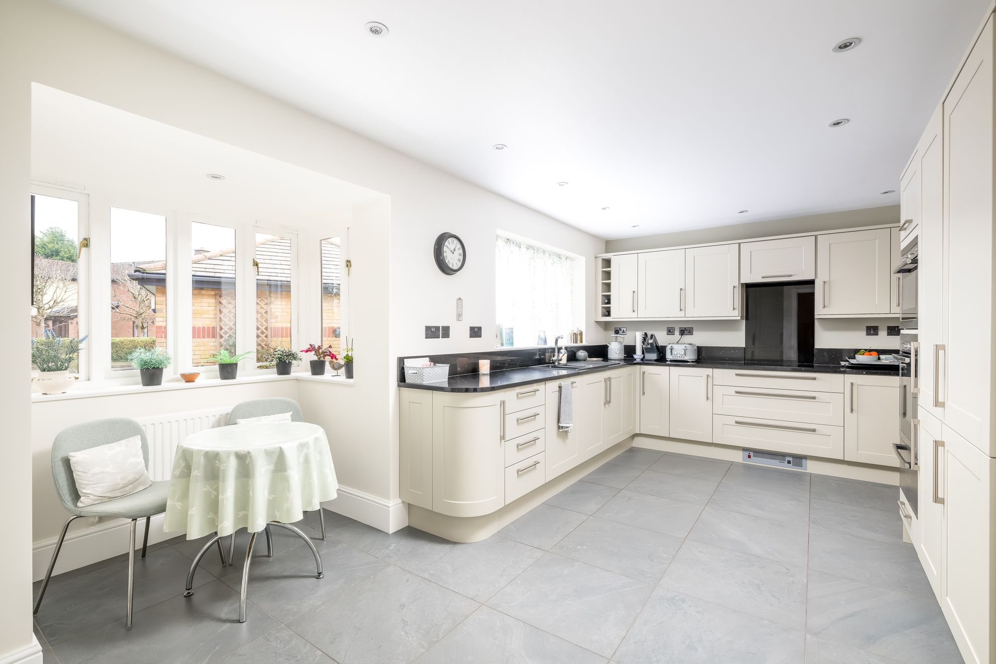 5 bed detached house for sale in Oak Road, Brackley  - Property Image 10