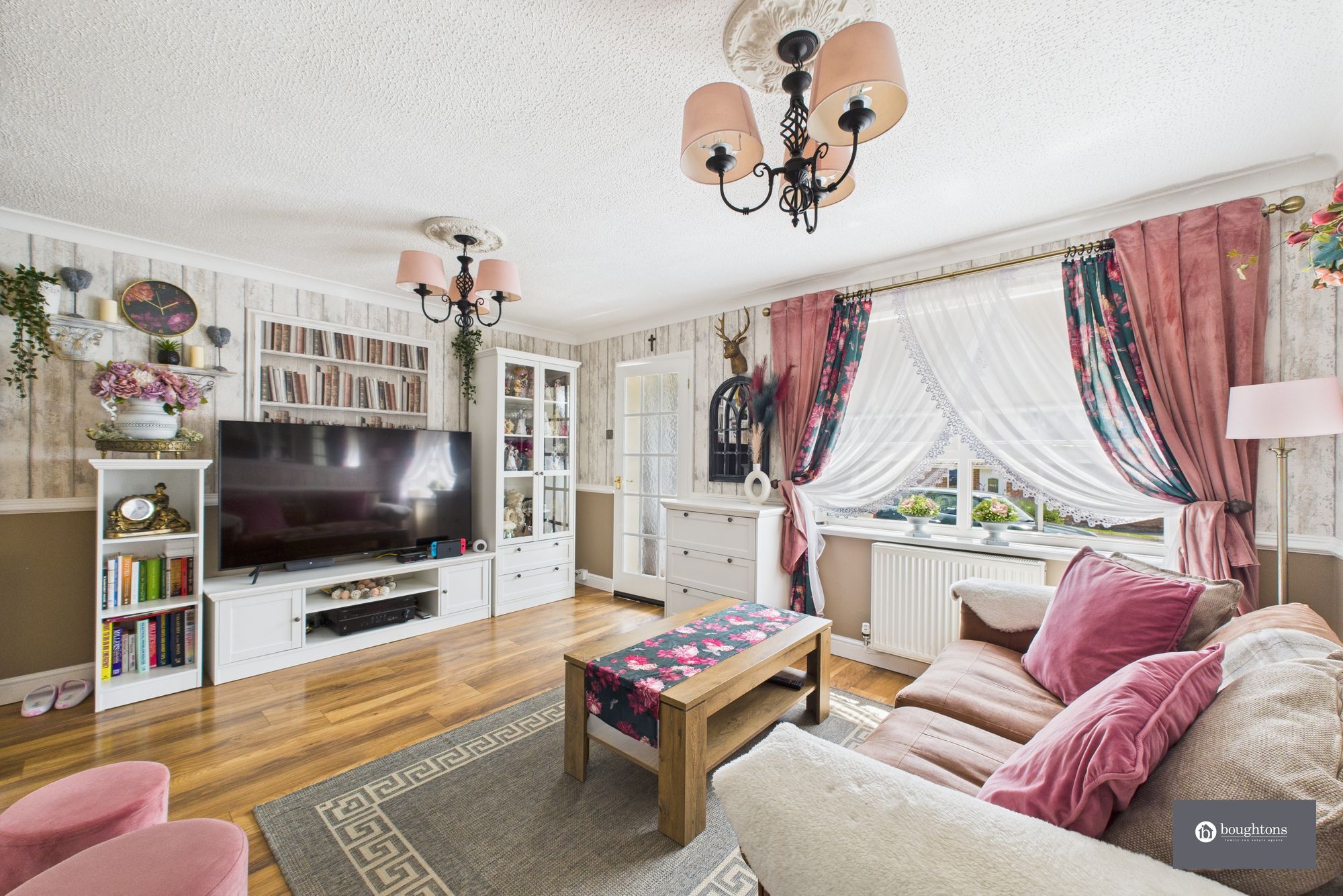 4 bed semi-detached house for sale in Blencowe Drive, Brackley  - Property Image 4