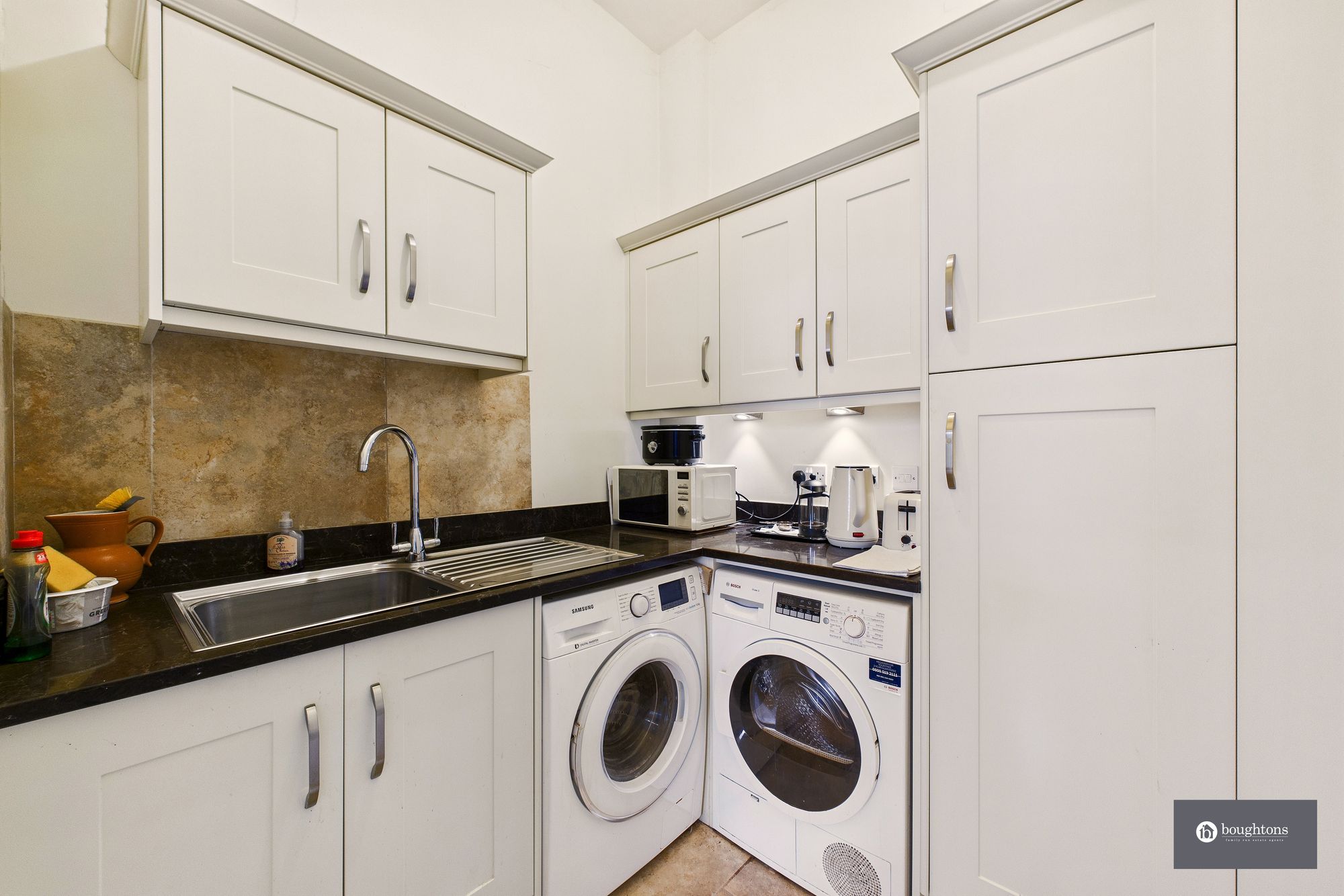 5 bed terraced house for sale in Brackley Lodge Mews, Brackley 6