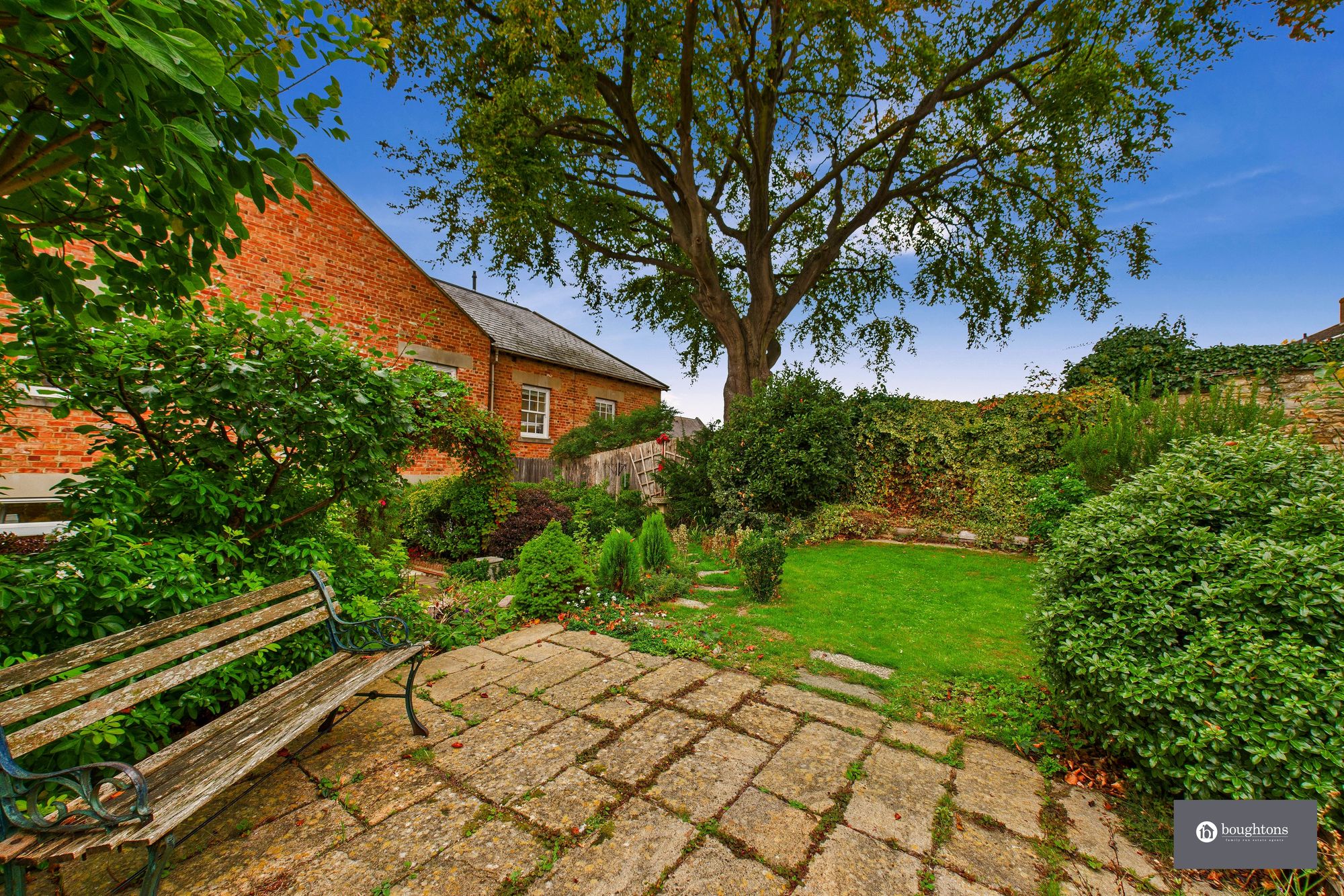 5 bed terraced house for sale in Brackley Lodge Mews, Brackley 35