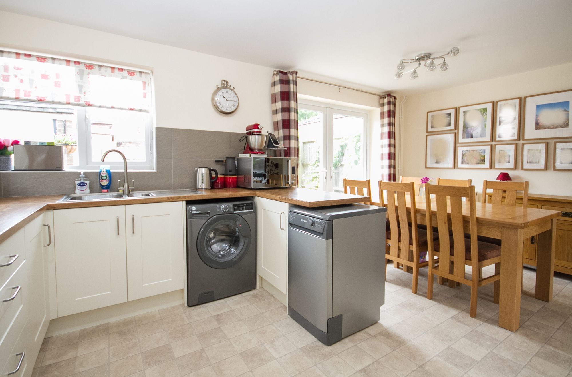 3 bed house for sale in Glebe Drive, Brackley  - Property Image 6