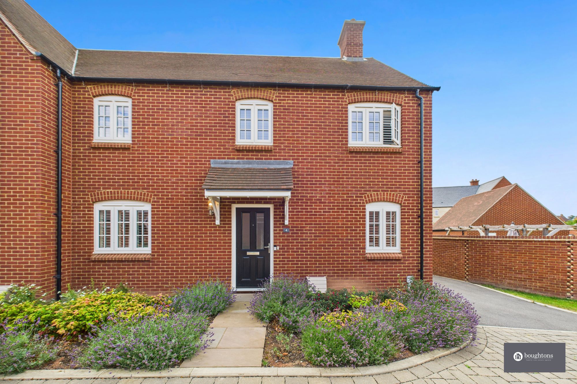4 bed semi-detached house for sale in Gold Avenue, Brackley, NN13