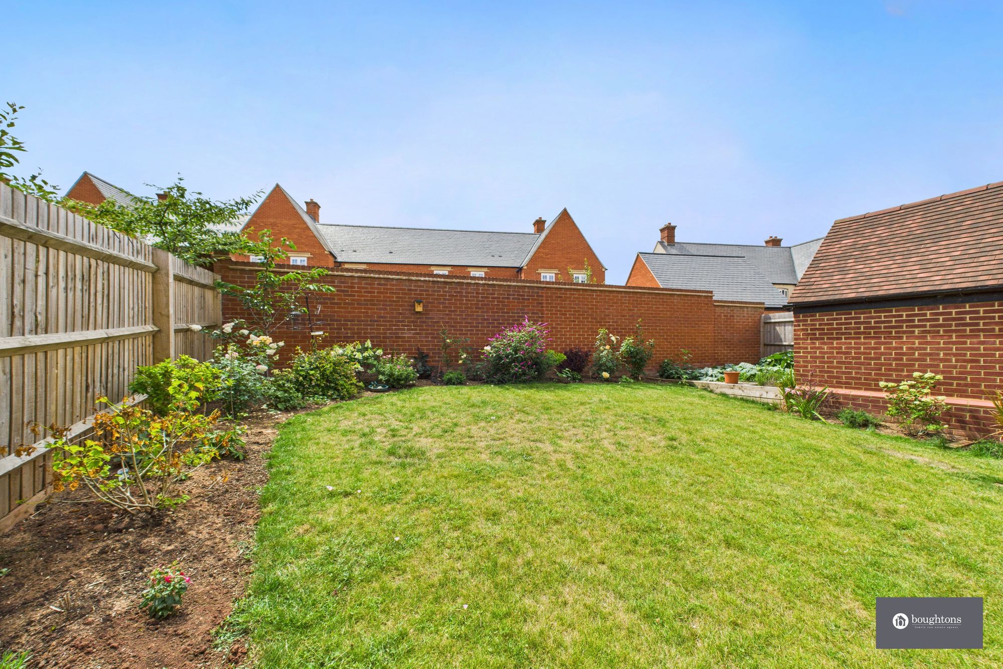 4 bed semi-detached house for sale in Gold Avenue, Brackley  - Property Image 32