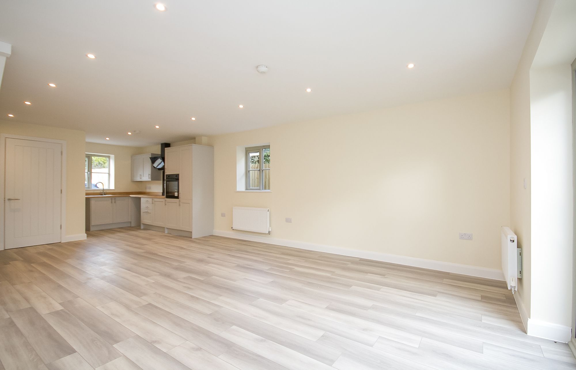 3 bed house for sale in Manor Mews, Brackley  - Property Image 4