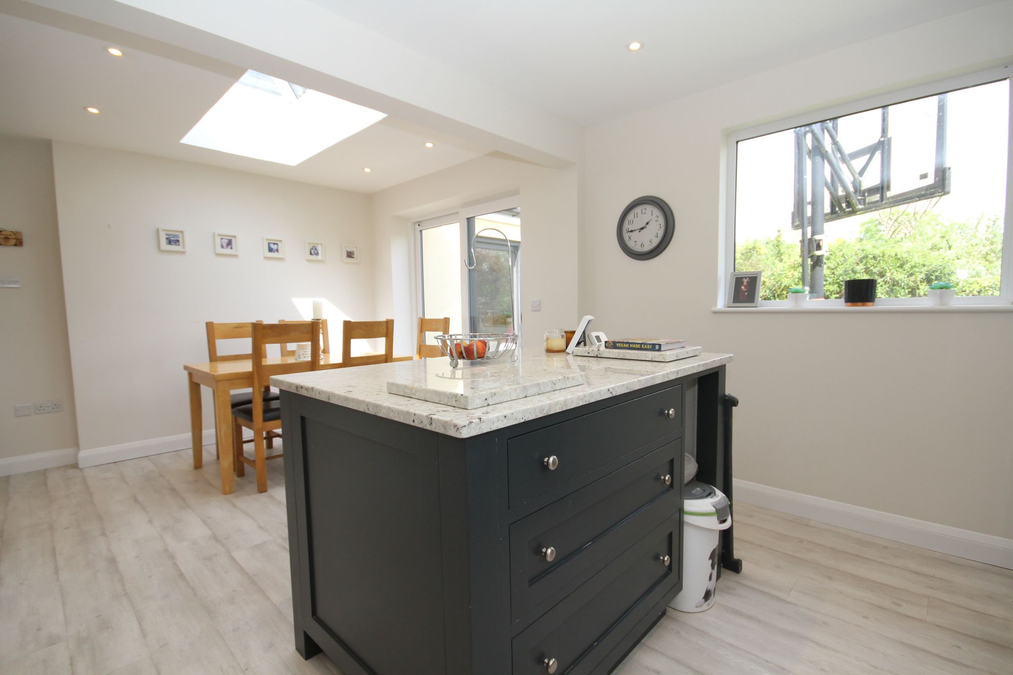 3 bed detached house for sale in Rudgeway, Brackley  - Property Image 5
