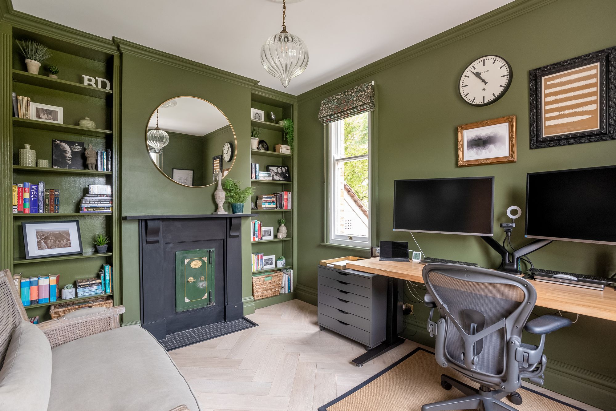 5 bed detached house for sale in Brook Lane, Charlton, WR10  - Property Image 11