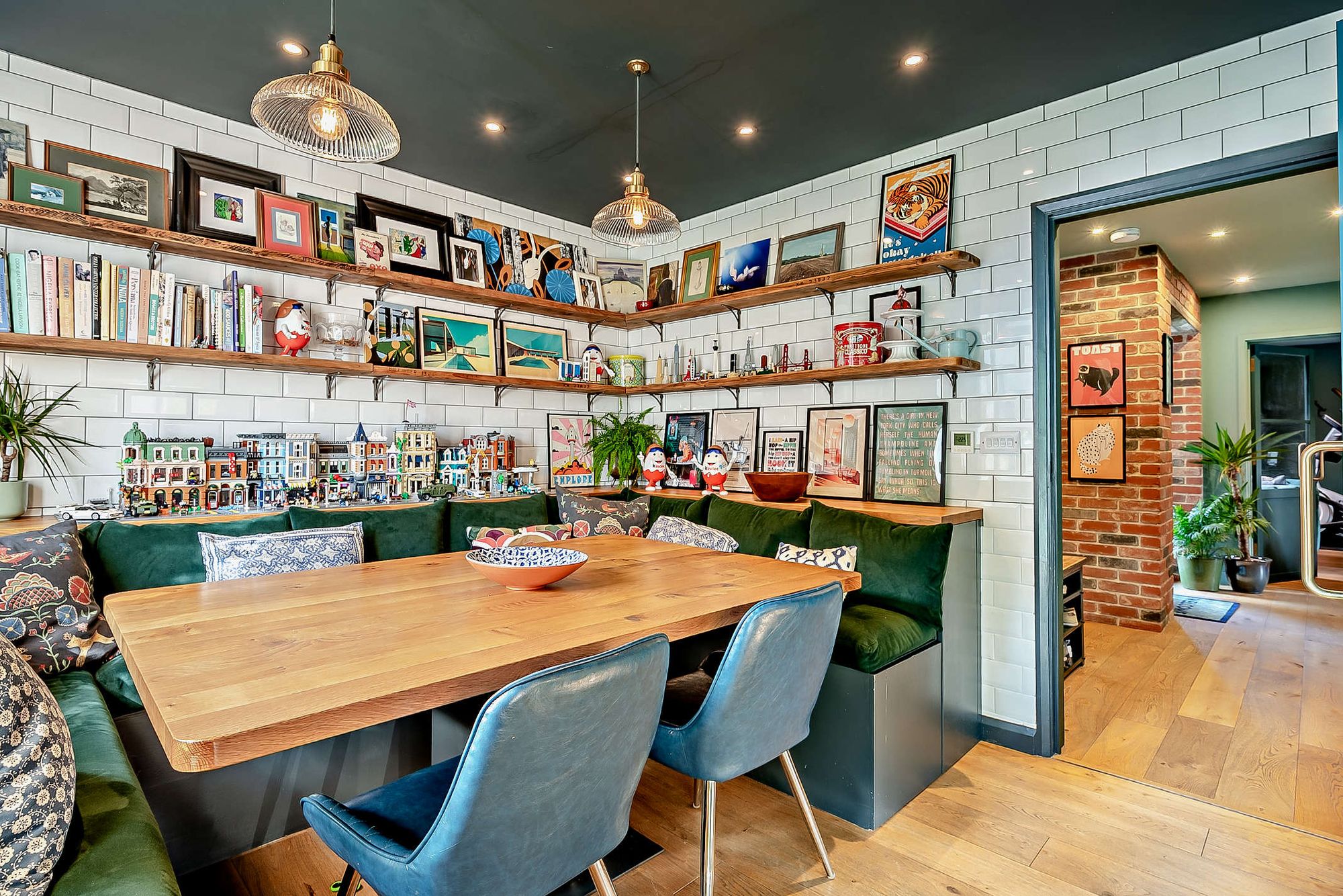 4 bed barn conversion for sale in Queen Street, Halford, CV36 13