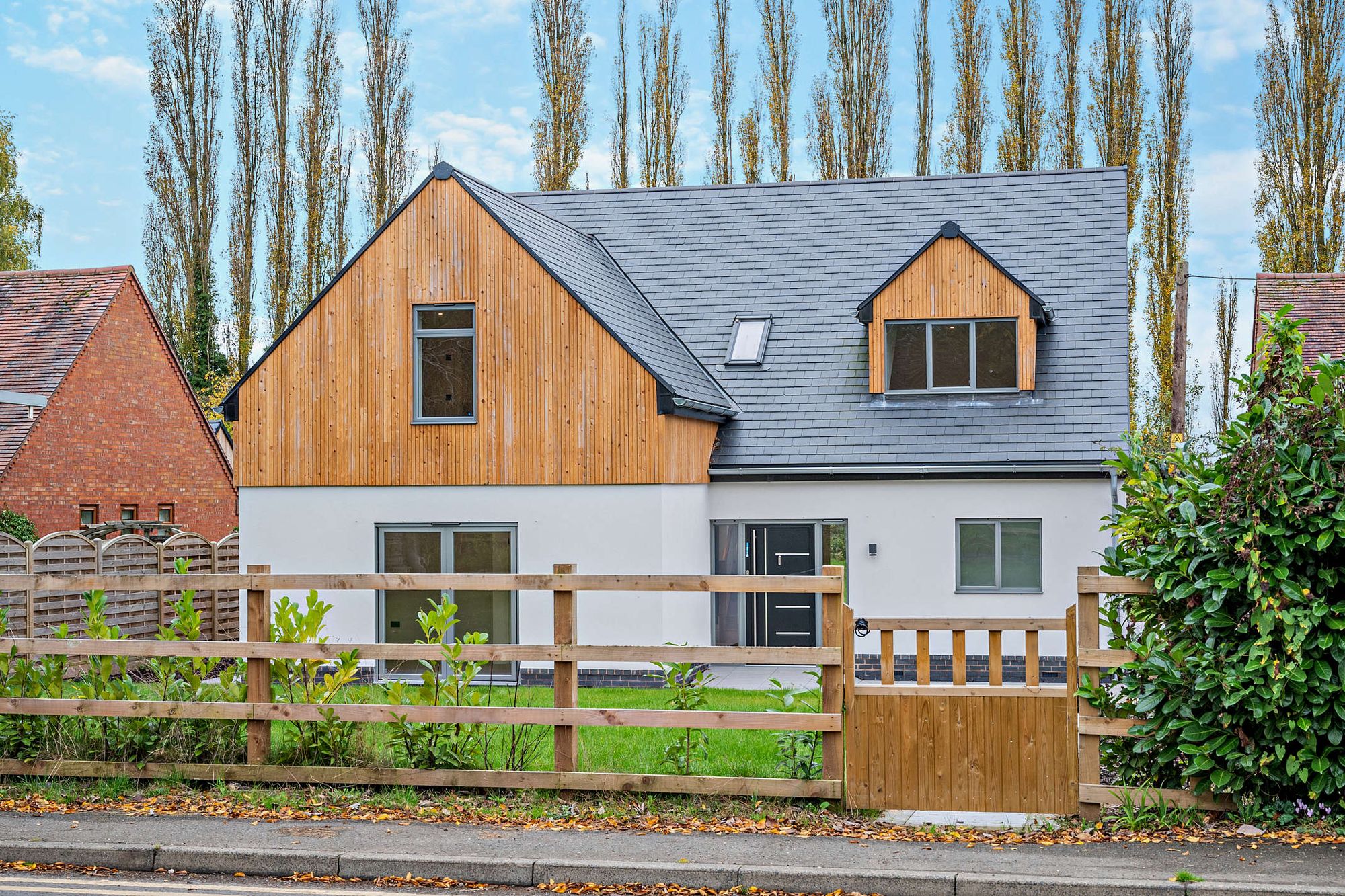 4 bed detached house for sale in Plough Road, Droitwich  - Property Image 2