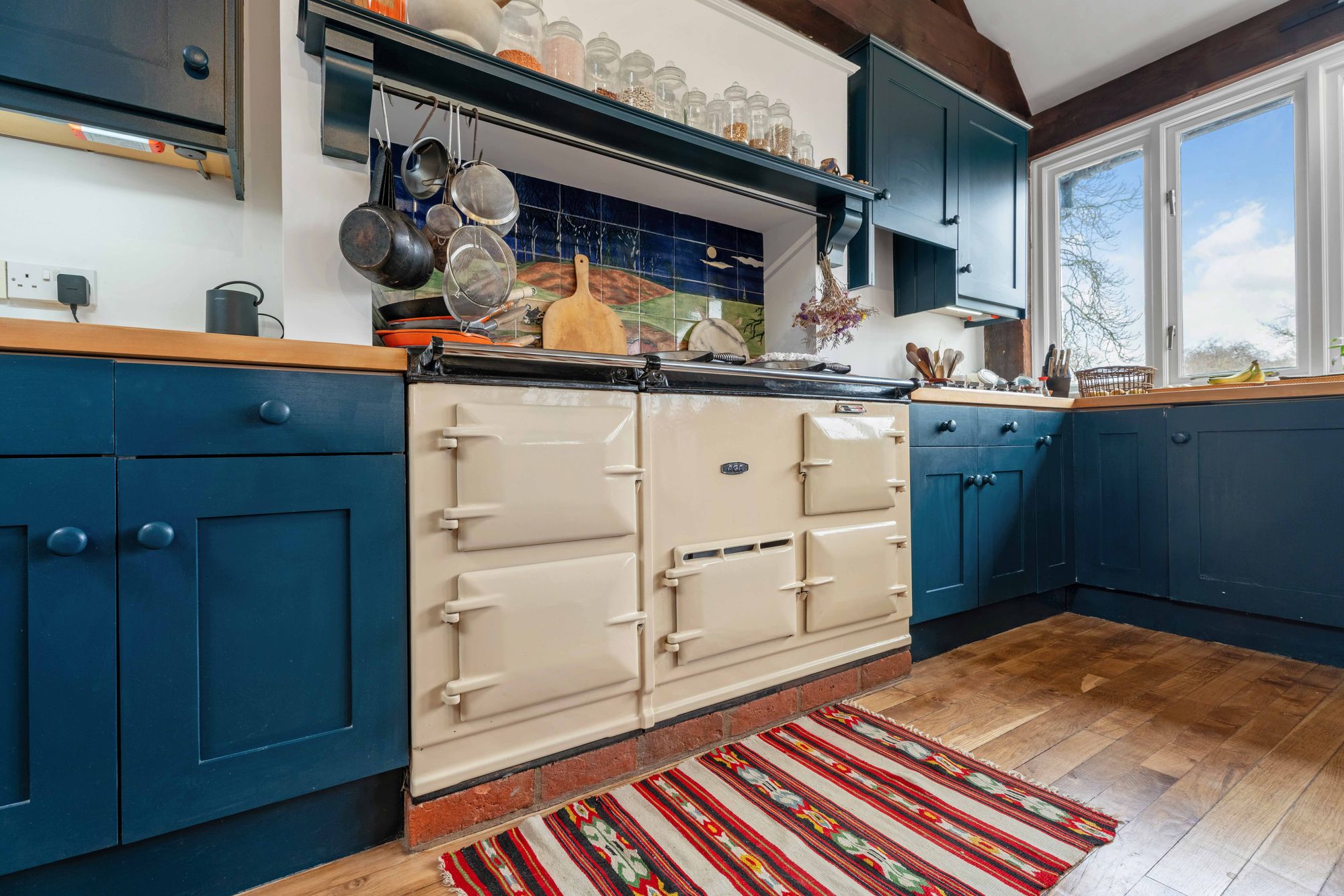 4 bed barn conversion for sale in Sutton Under Brailes, Banbury, OX15 12